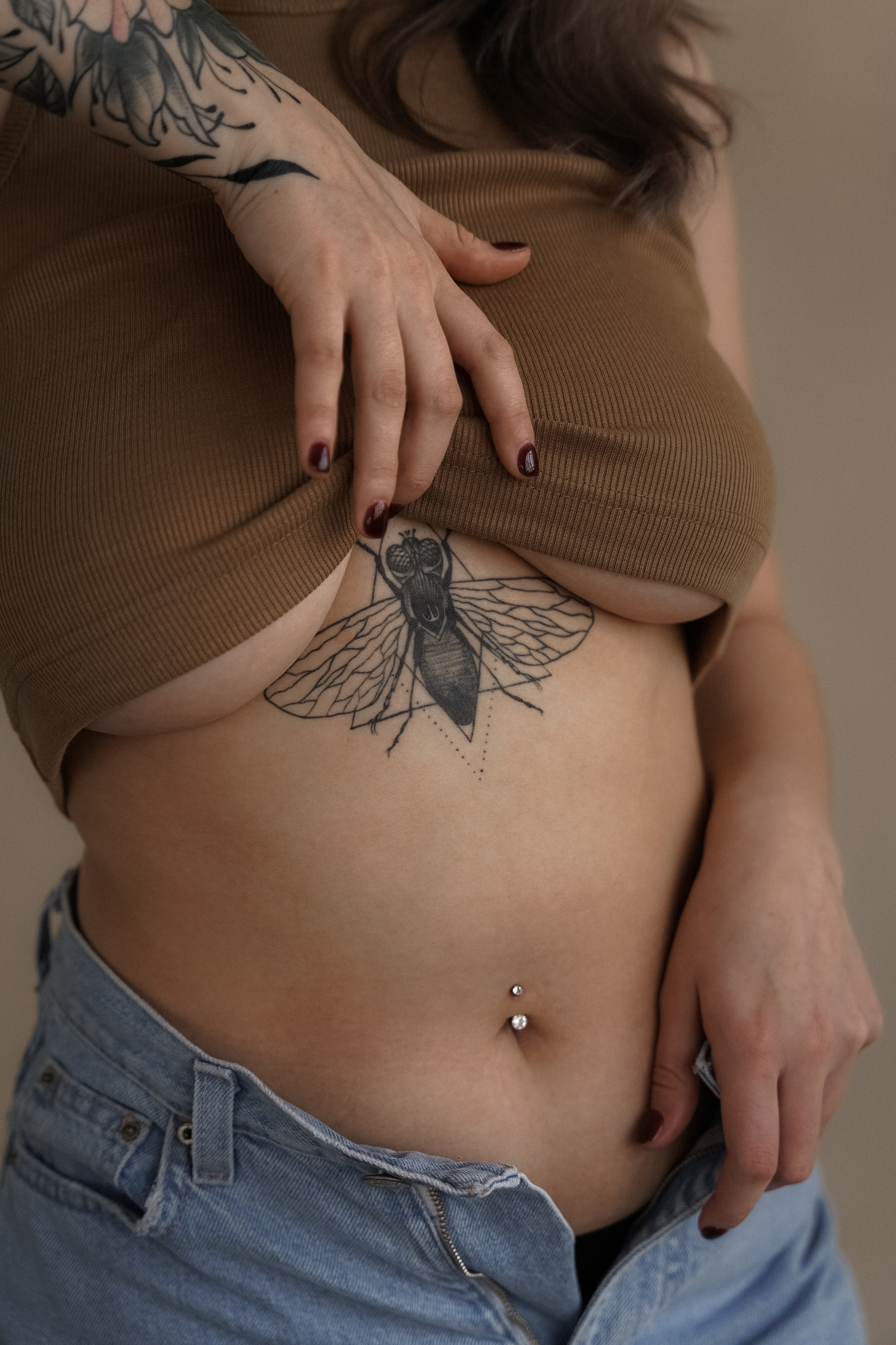 Тату-салон. VISUAL ARTIST · KRONGAUZ ANASTASIA