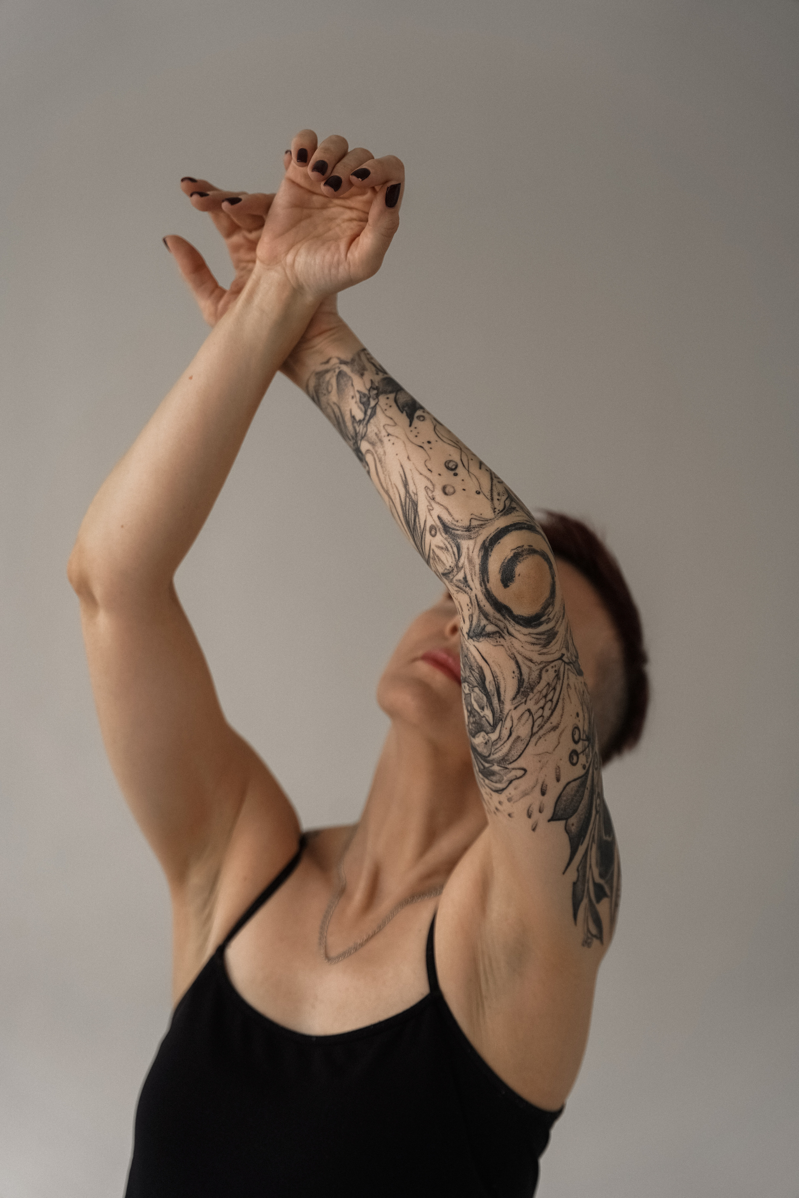 Тату-салон. VISUAL ARTIST · KRONGAUZ ANASTASIA