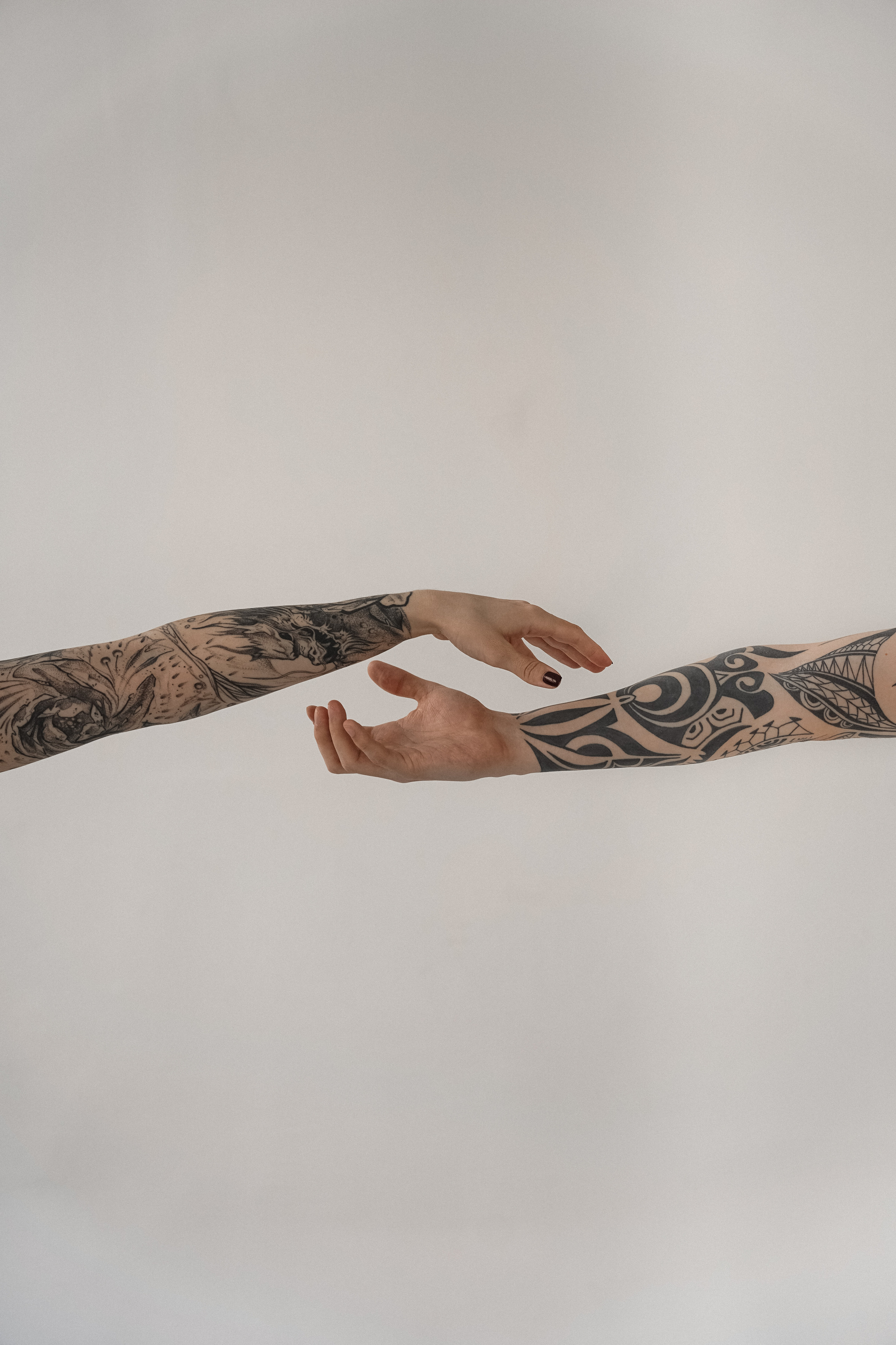 Тату-салон. VISUAL ARTIST · KRONGAUZ ANASTASIA