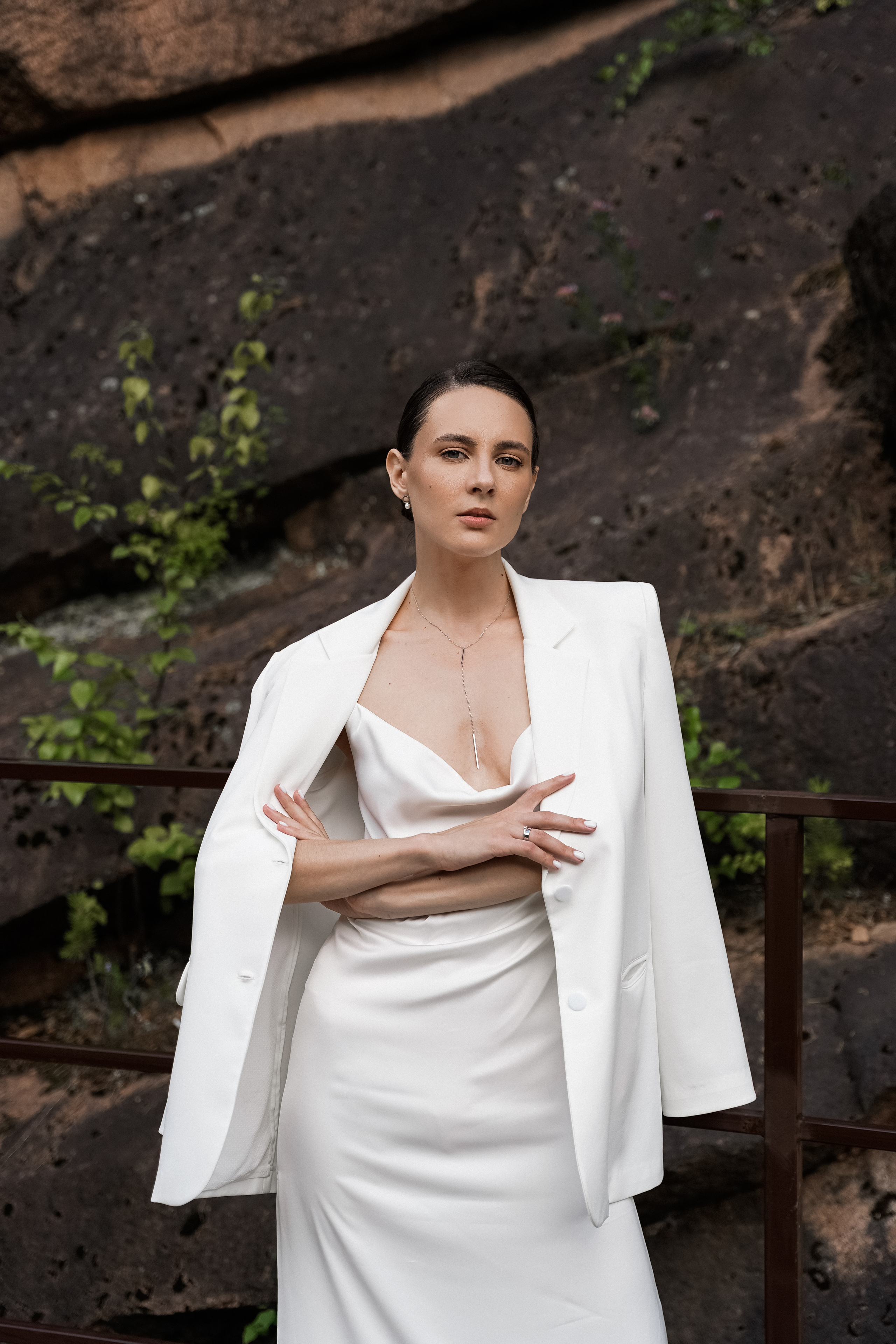 Дело было в полдень. VISUAL ARTIST · KRONGAUZ ANASTASIA