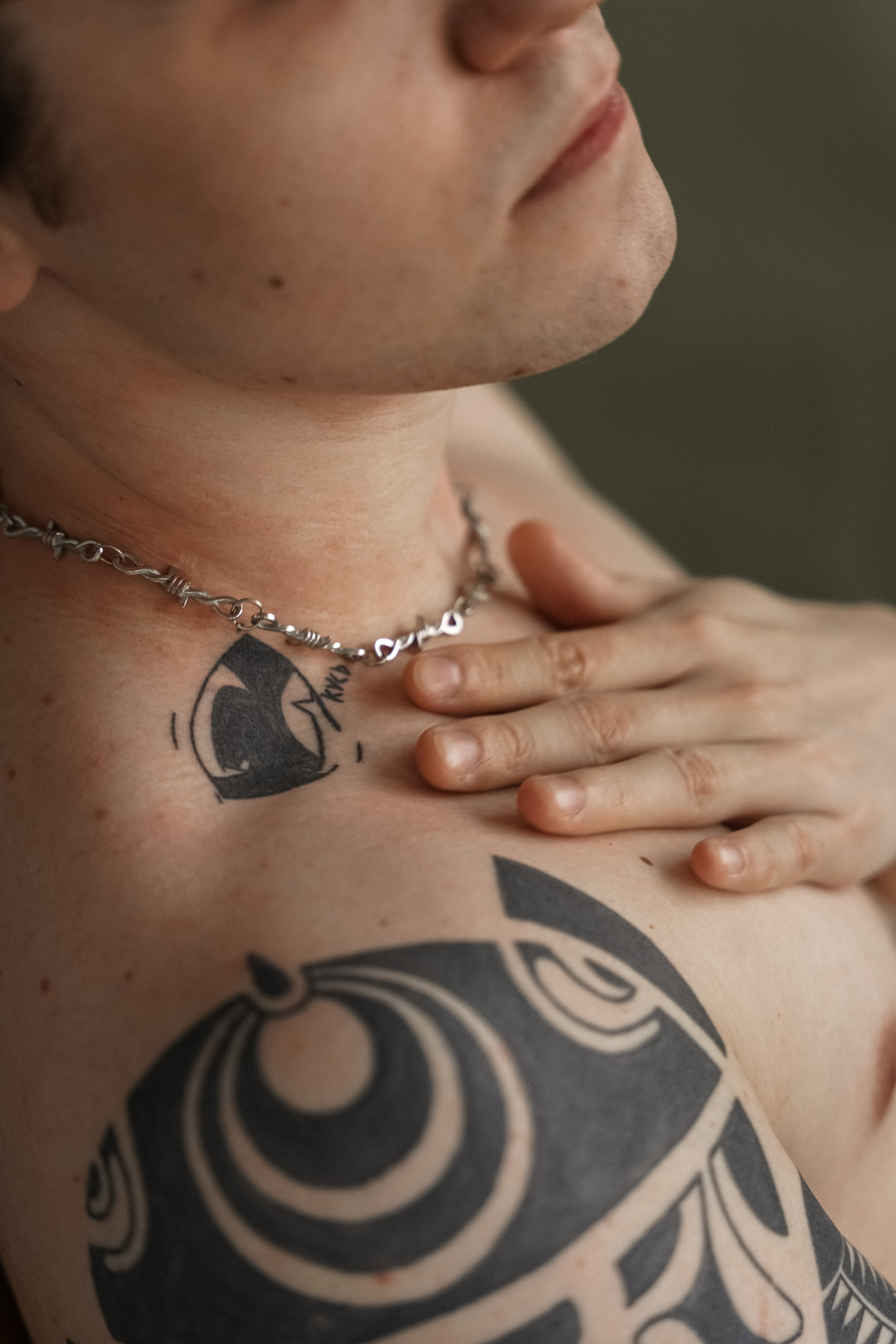 Тату-салон. VISUAL ARTIST · KRONGAUZ ANASTASIA