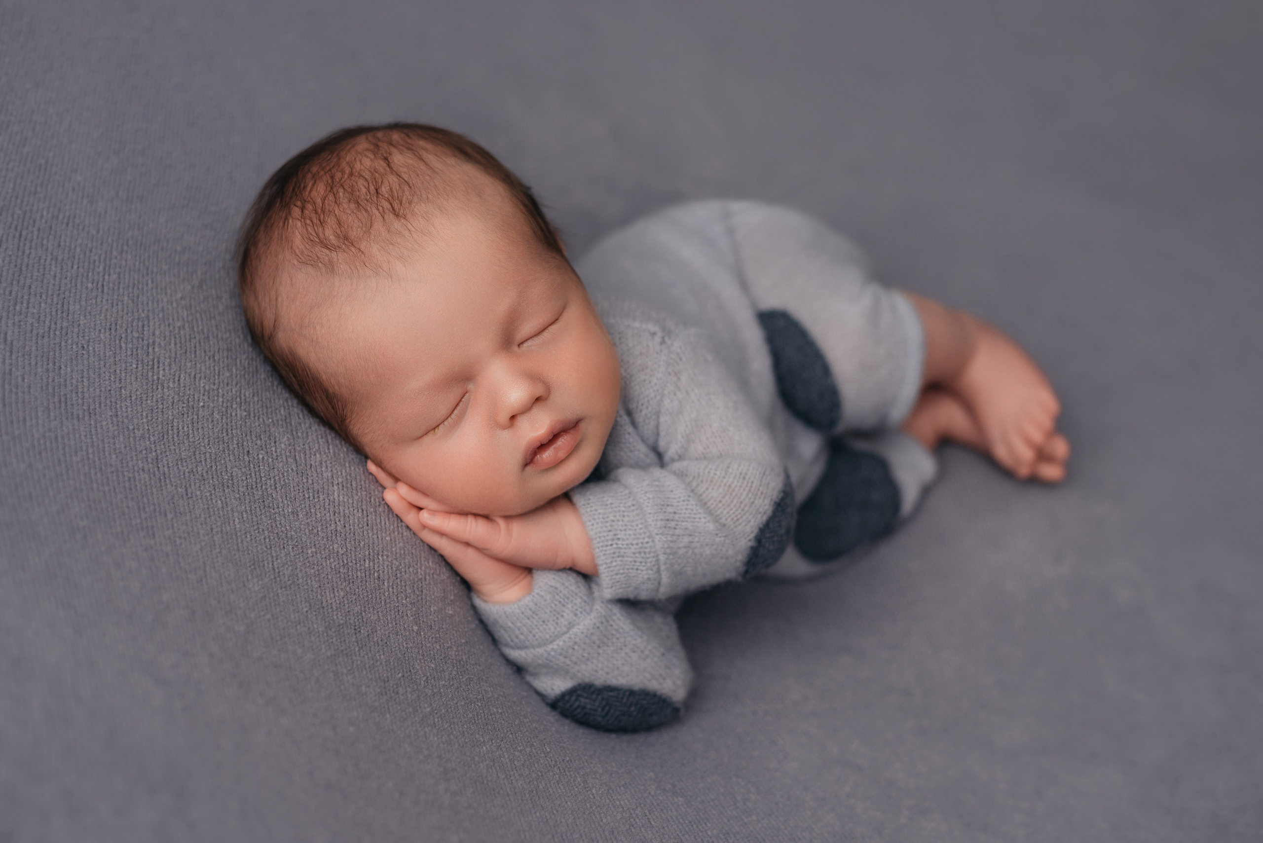 Артем. Фотограф новорожденных Белгород