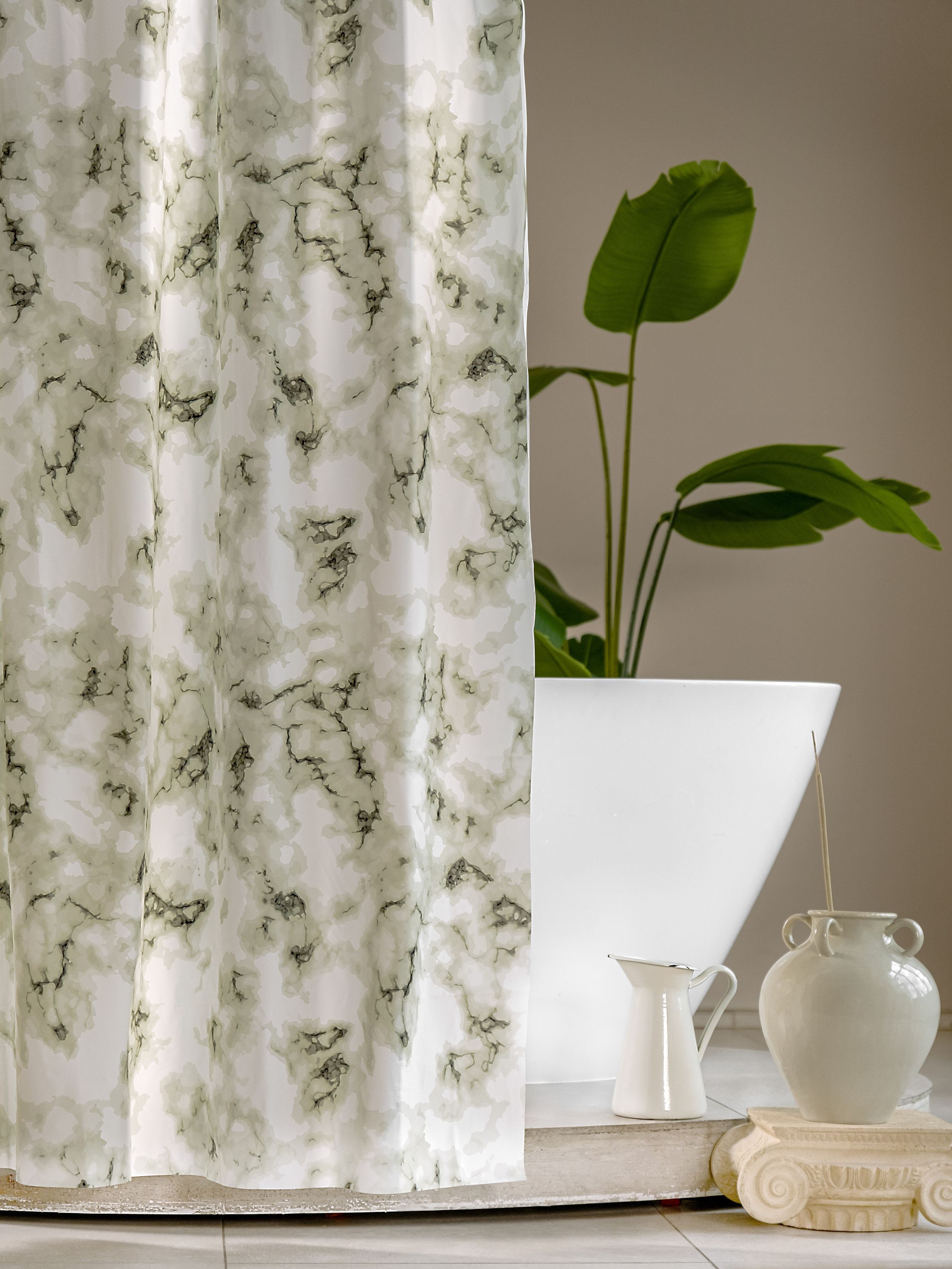 Шторки для ванной и душа. Я  фотограф. Работаю в городе Москва,