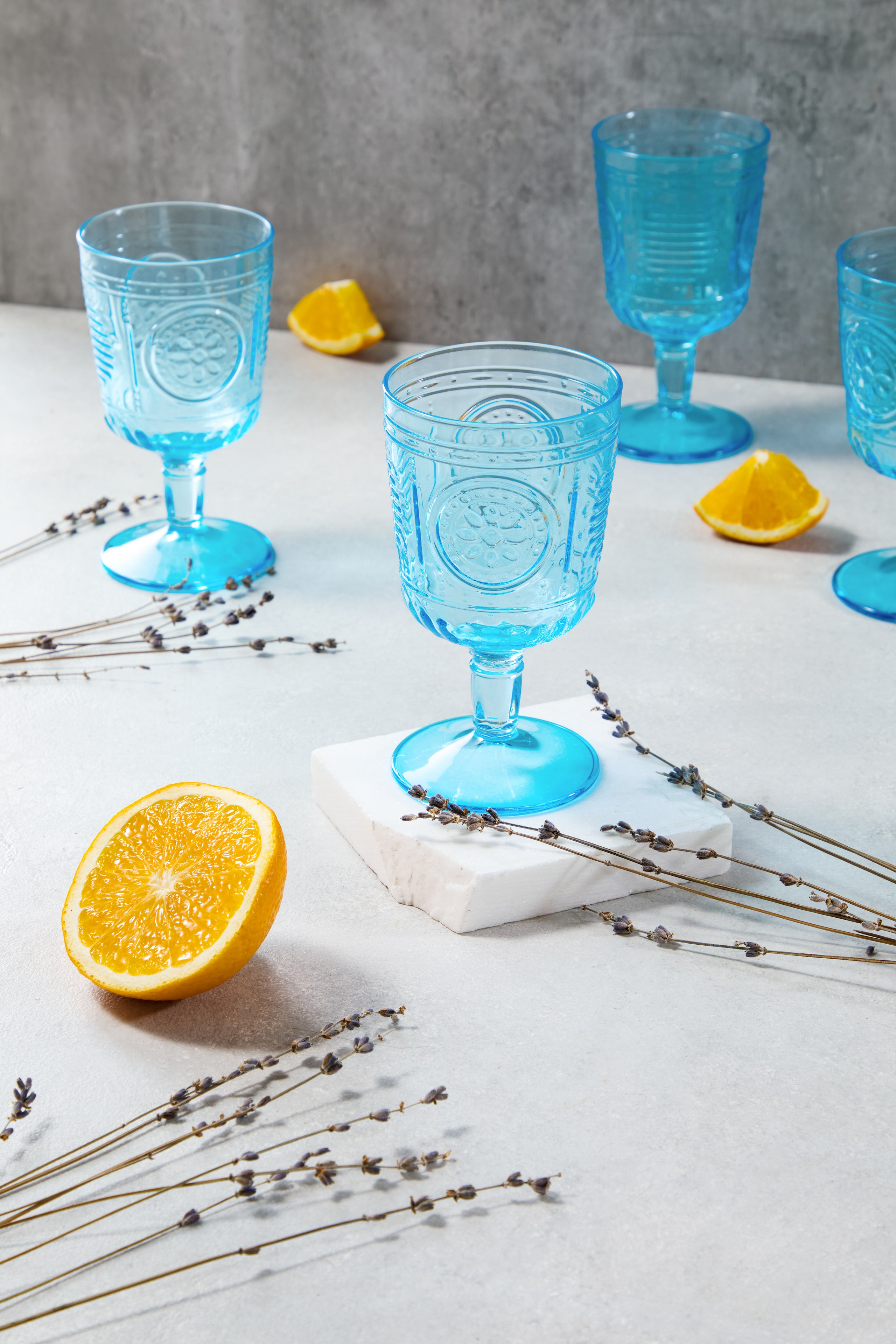 Стеклянные бокалы. Сайт о предметной, имиджевой и портретной фотографии, фотограф Фил Киреев