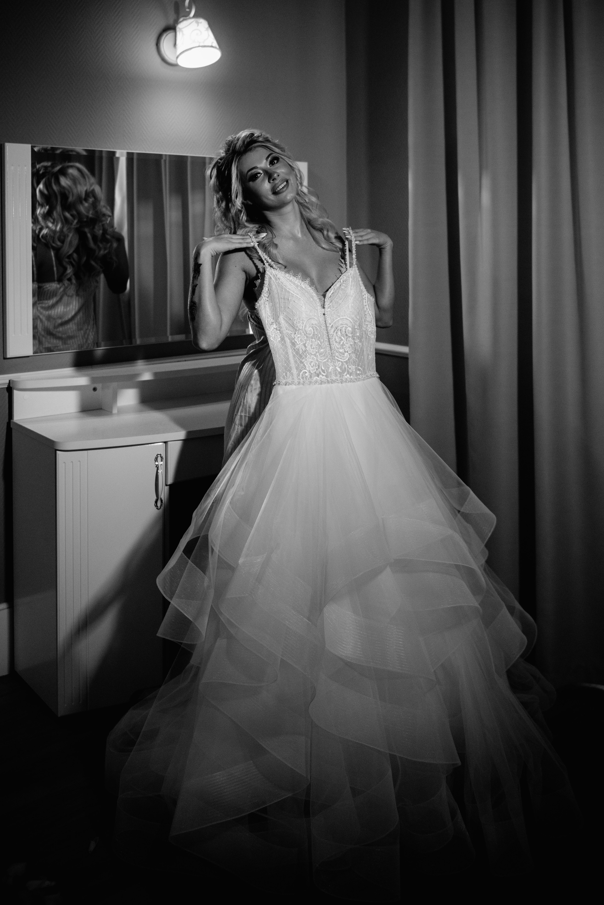 Свадебная прогулка в Петергофе. Портретный, семейный и свадебный фотограф в Санкт-Петербурге и в Пушкине Ширяев Денис