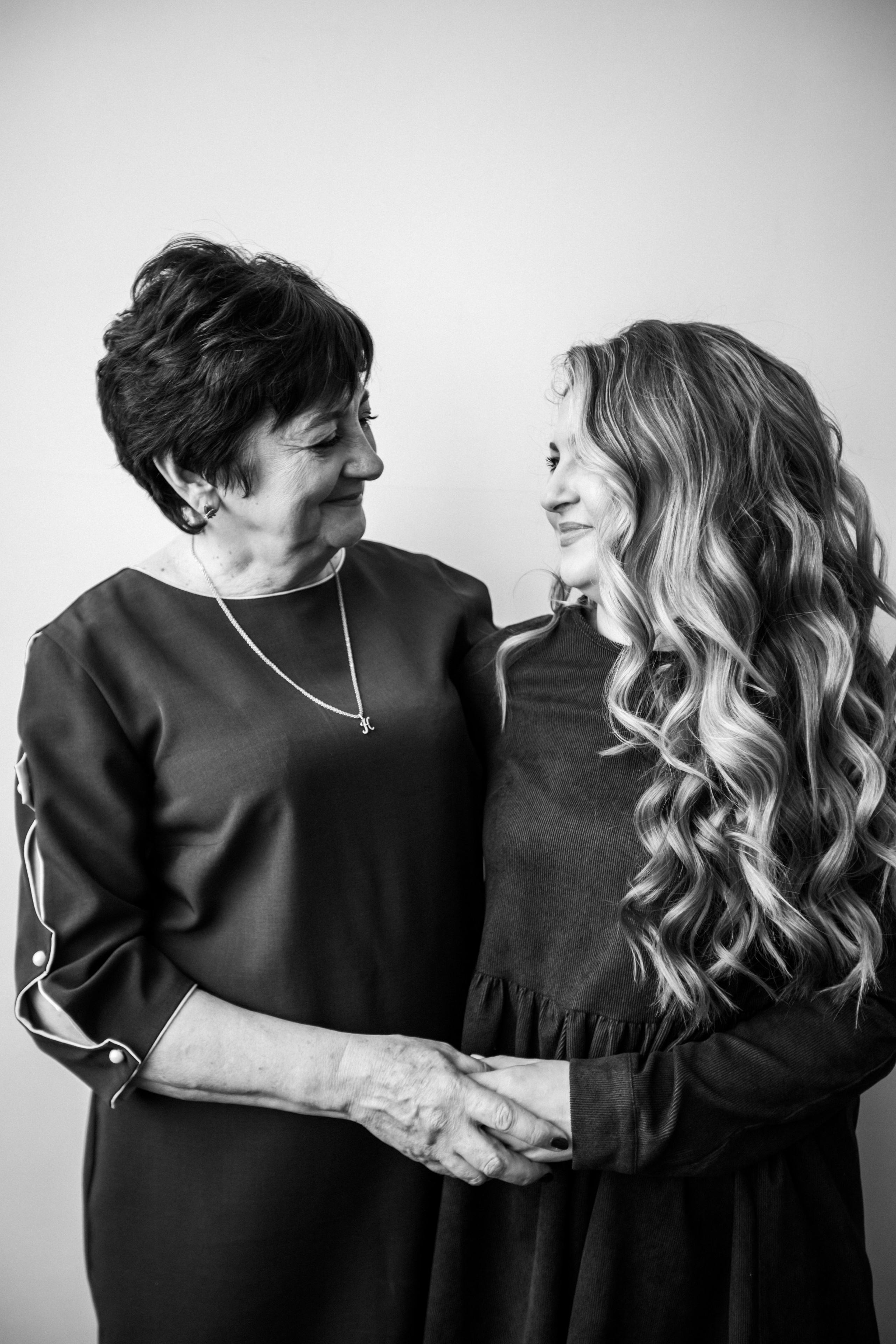 Настя, Маша и Мама. Главная