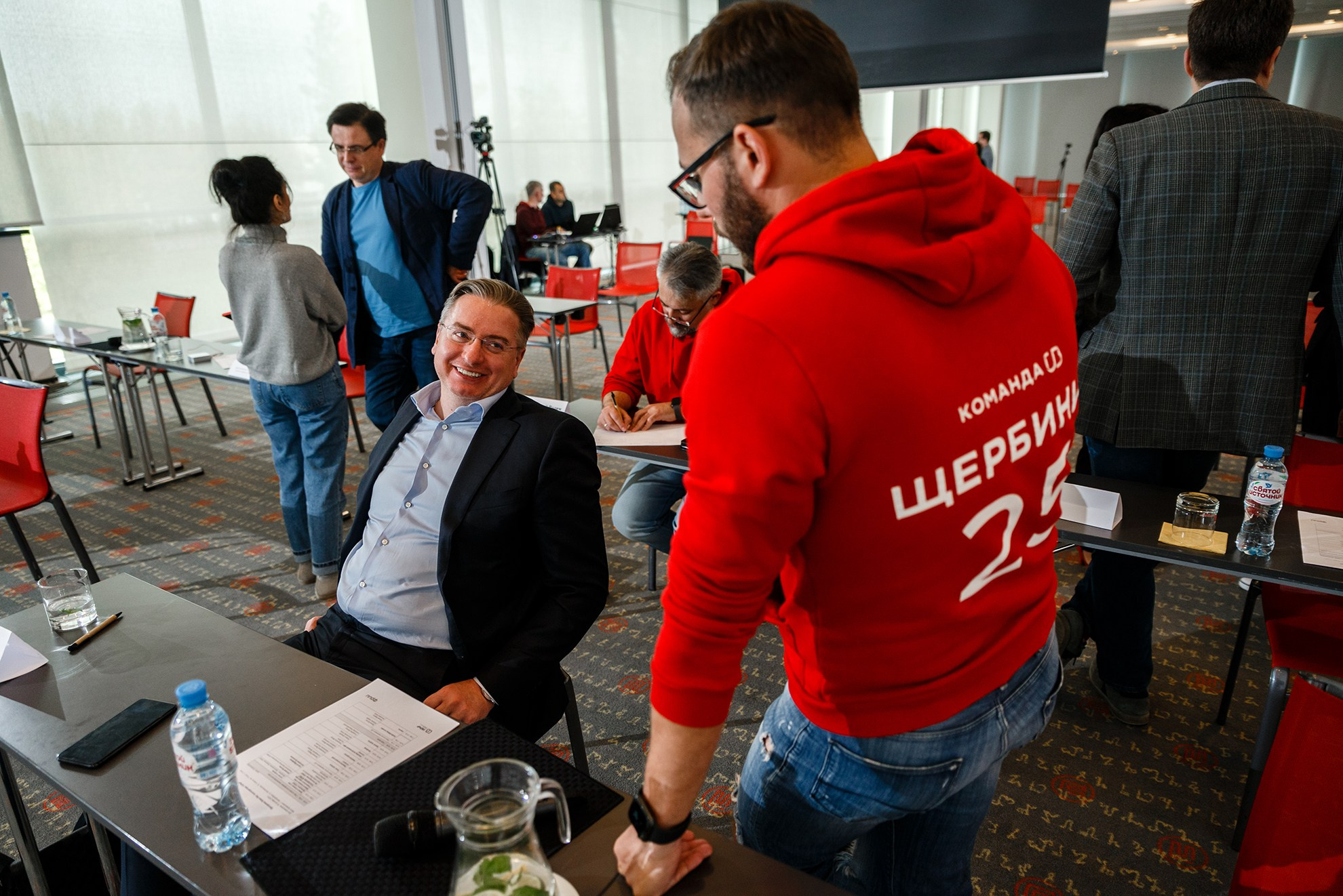 Репортаж ДемоДей Банка Убрир. Константин Солодянкин — свадебный и репортажный фотограф в Екатеринбурге и Верхней Пышме