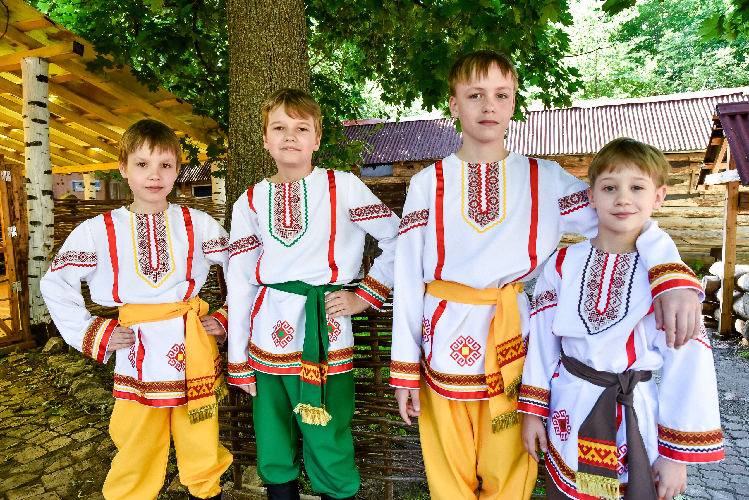 Эклипс на русском стиле