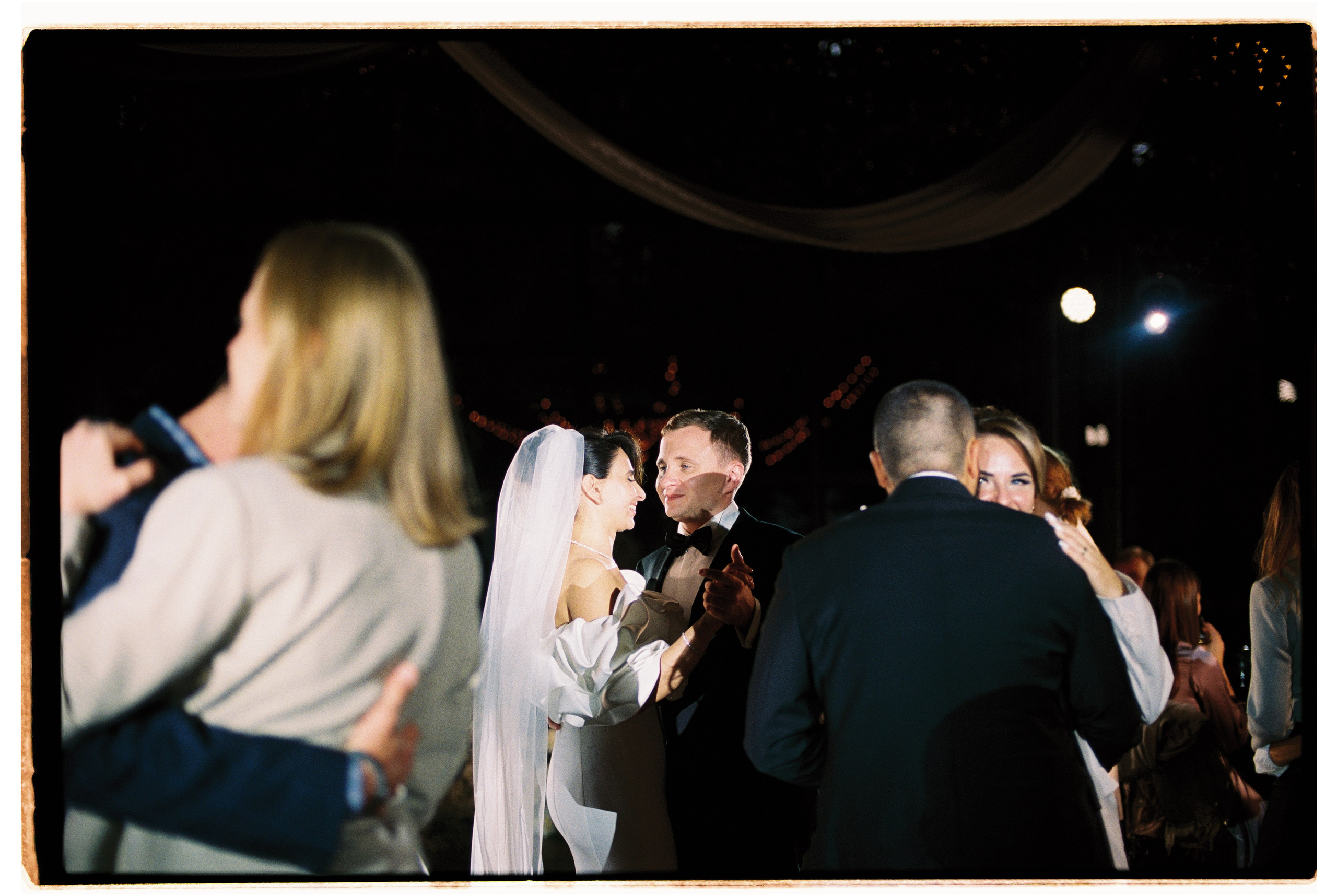 Film WD. Свадебный и репортажный фотограф