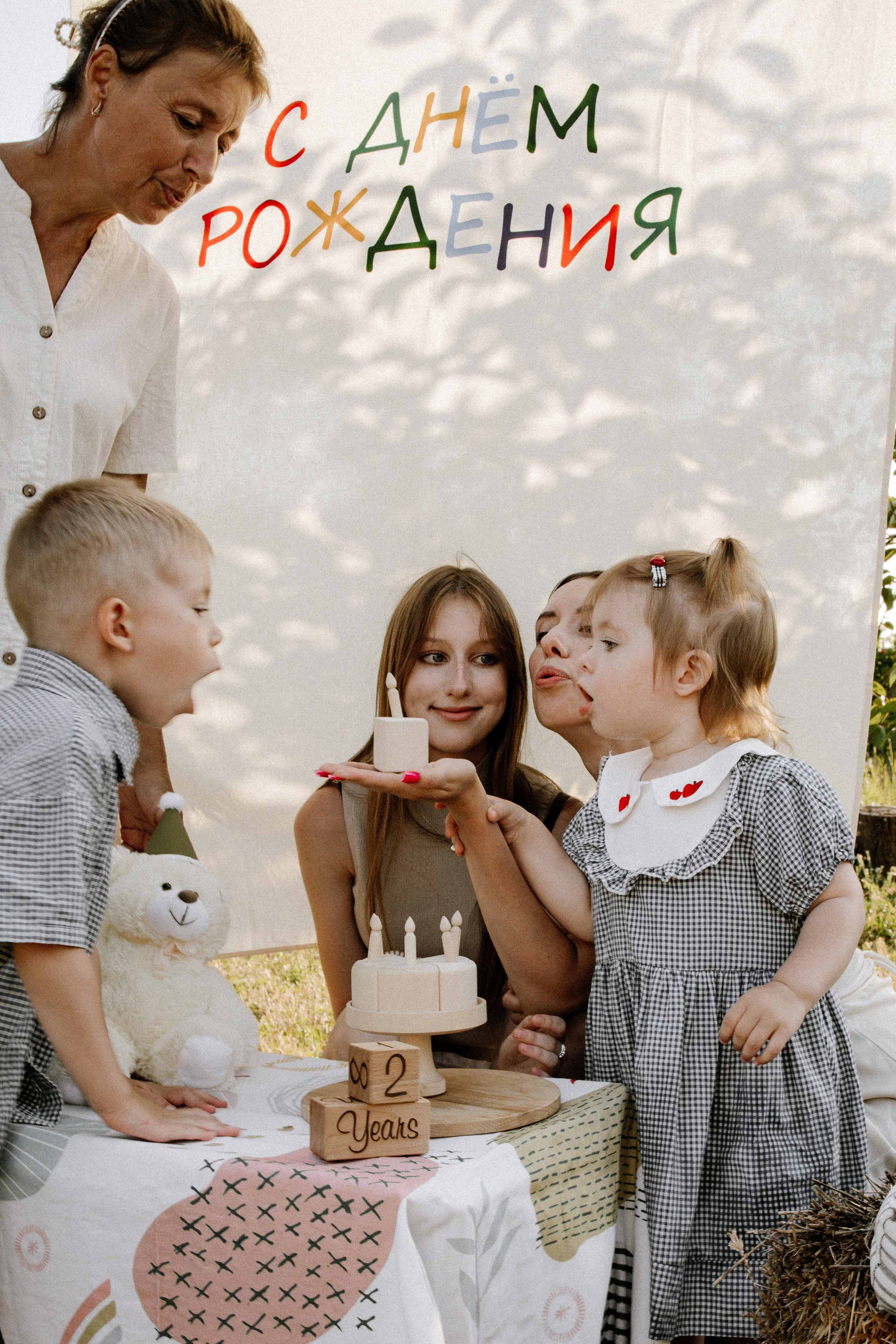 День рождения Марьяны на дачке. Семейный фотограф | Керчь | Ивановская Виктория