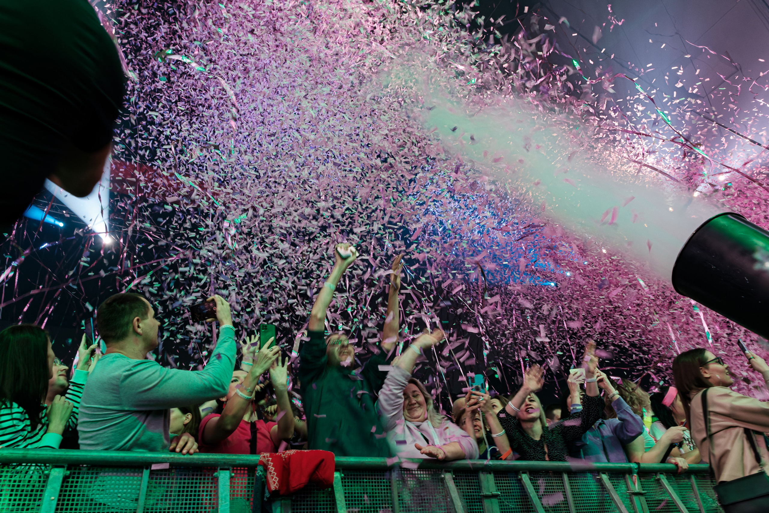 Супердискотека 90х. Профессиональный фотограф в Москве и МО Денис Кулешов