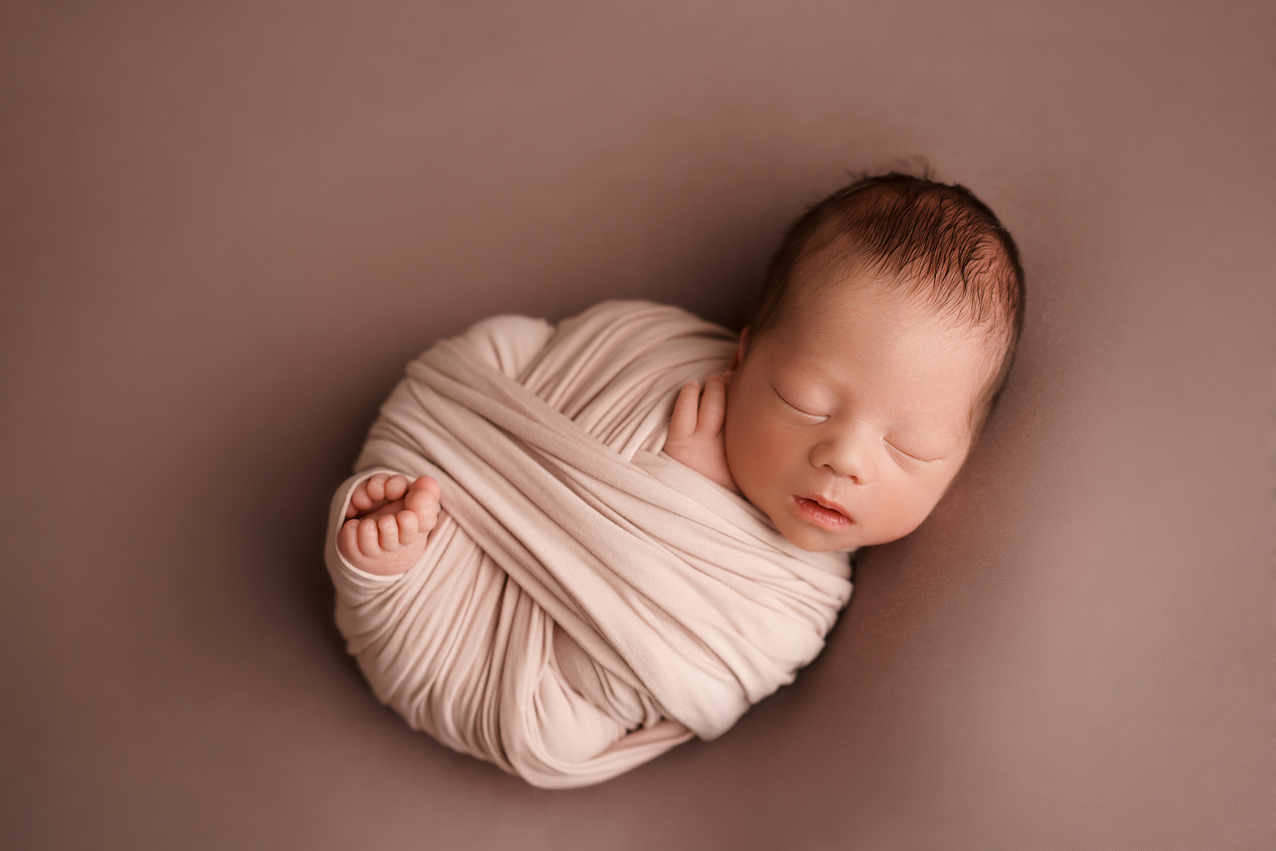 Фотосессия новорожденных | Галерея трогательных кадров малышей в стиле newborn. Фотосессия новорожденных в Москве и Московской области | Профессиональный фотограф newborn — Татьяна Иванова