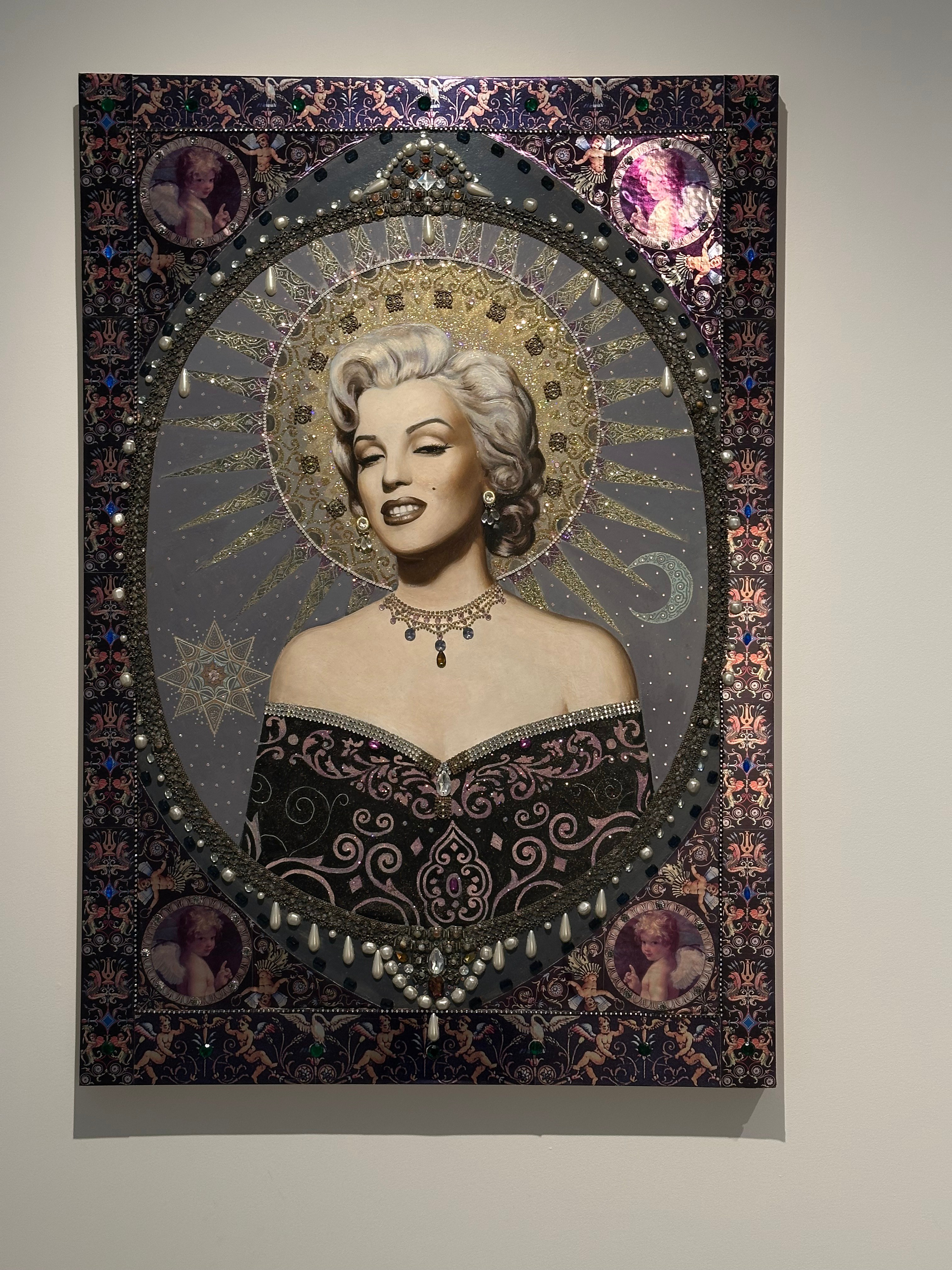 Выставка Чересчур. Фотосессии и репортаж — Фотограф в Москве — Рина Серёгина