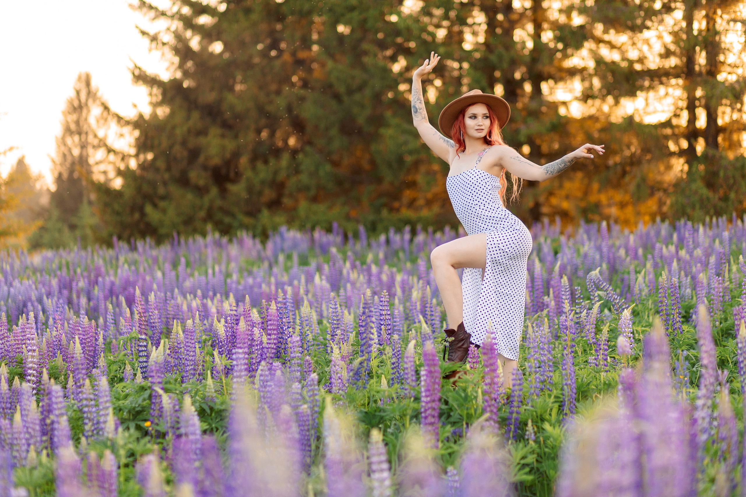 Люпиновая Фотосессия на закате. Профессиональный фотограф в Ижевске Леша Петров