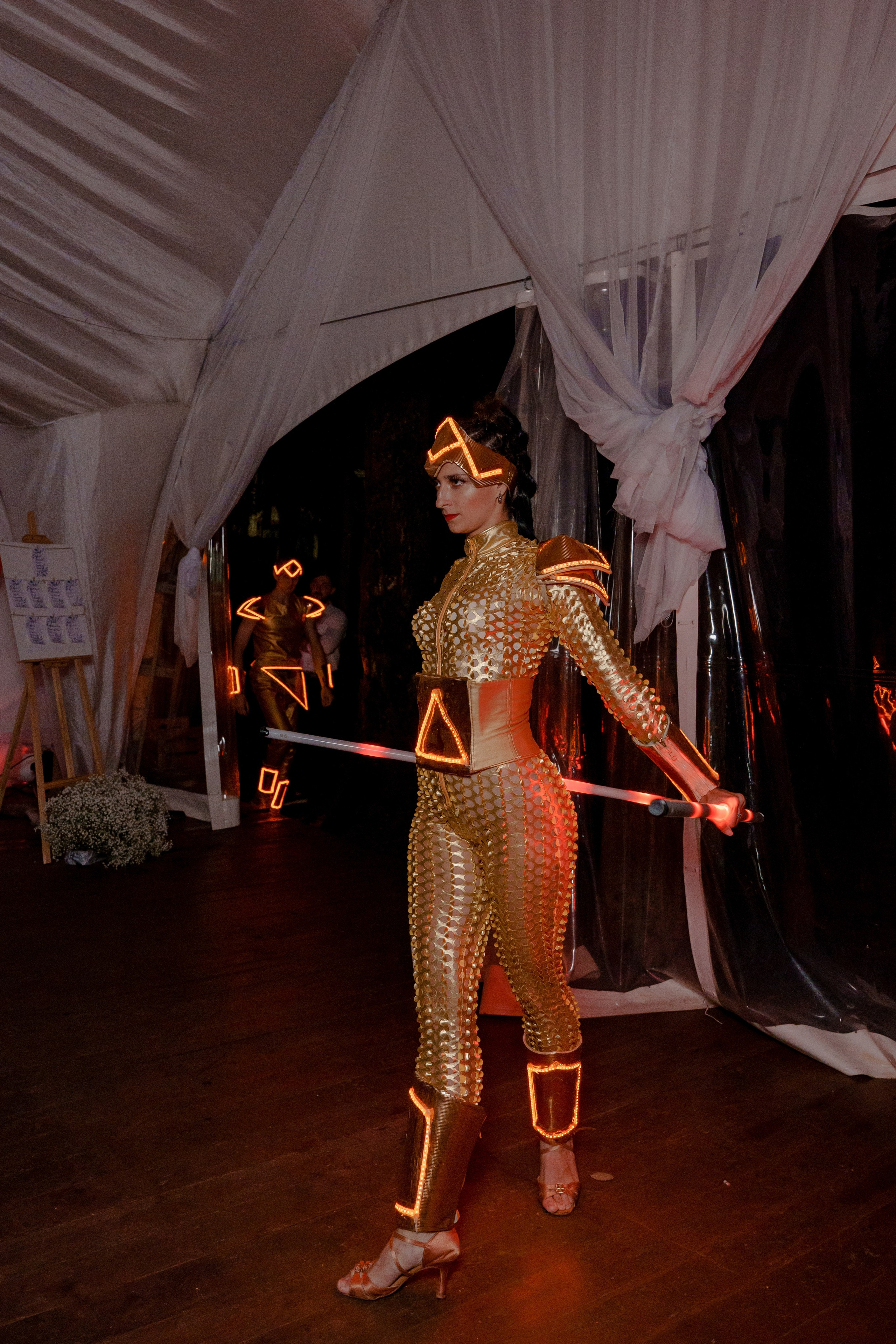 День рождения в шатре на водохранилище. Репортажный фотограф Москва Сергей Дружинин