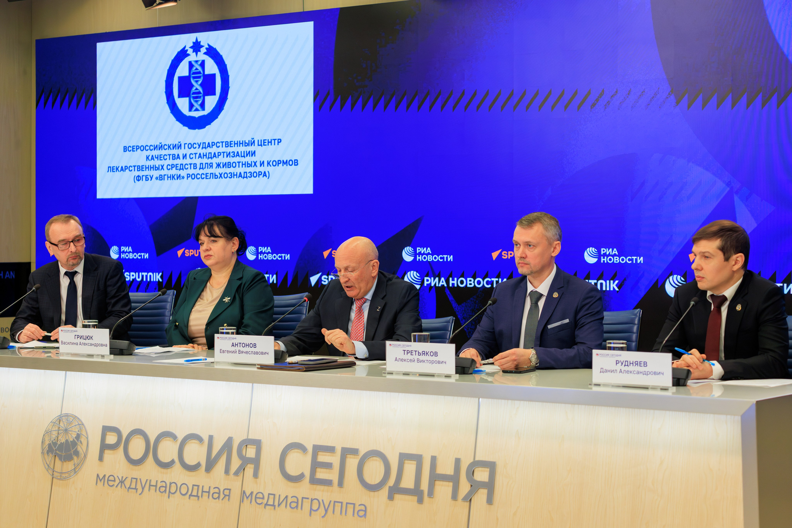 Конференции. B4k.pro — Фото и видео для людей и бизнеса — Тимофей Паршин