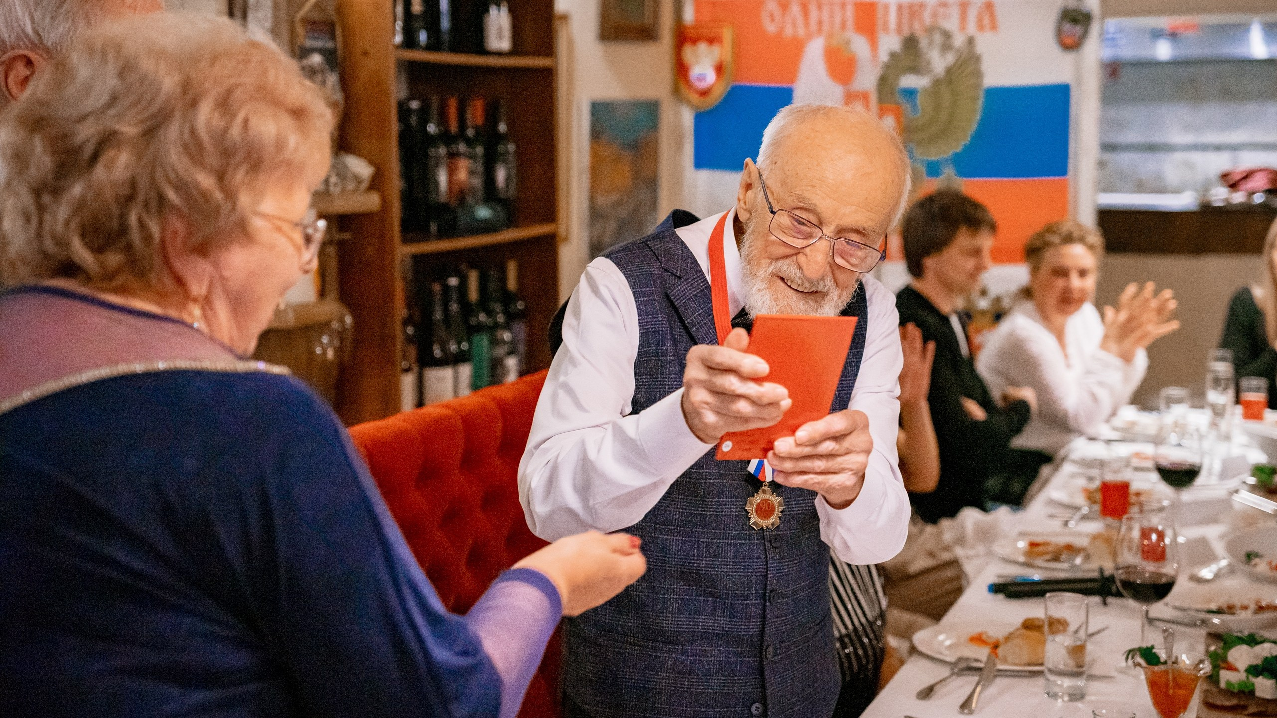 День рождения в Джумбусе. Контент-фотограф в Москве Тима Забабурин