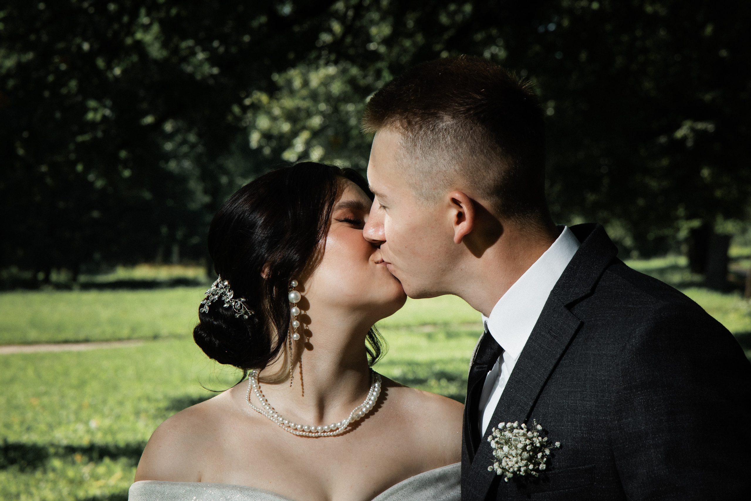 Дмитрий и Виктория. Свадебный и семейный фотограф в г. Волхов Алексей Кочерыжкин