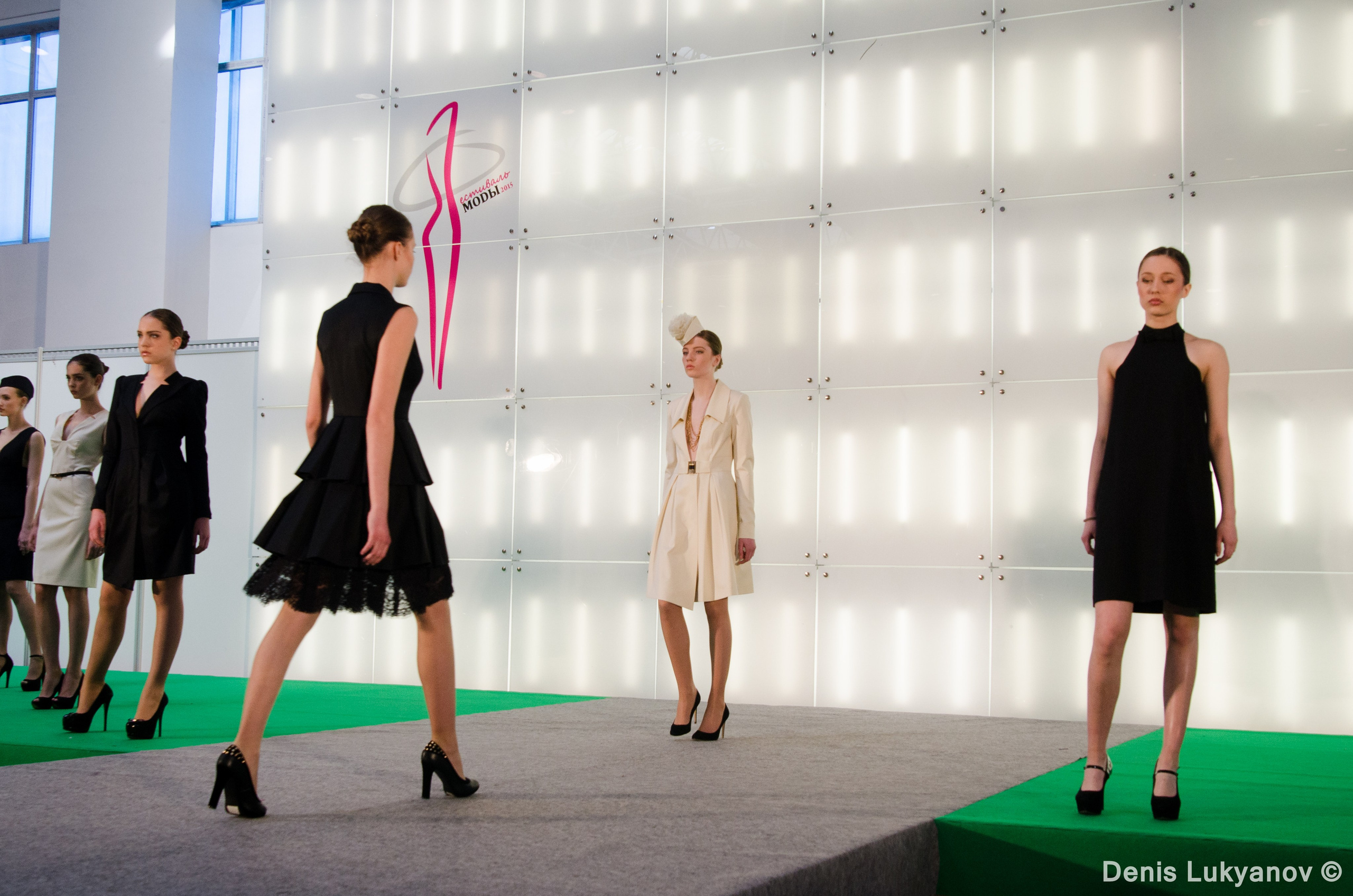 Формула Моды.Континент. Свадебный и семейный фотограф Денис Лукьянов в Краснодаре, Краснодарском крае и Республике Крым