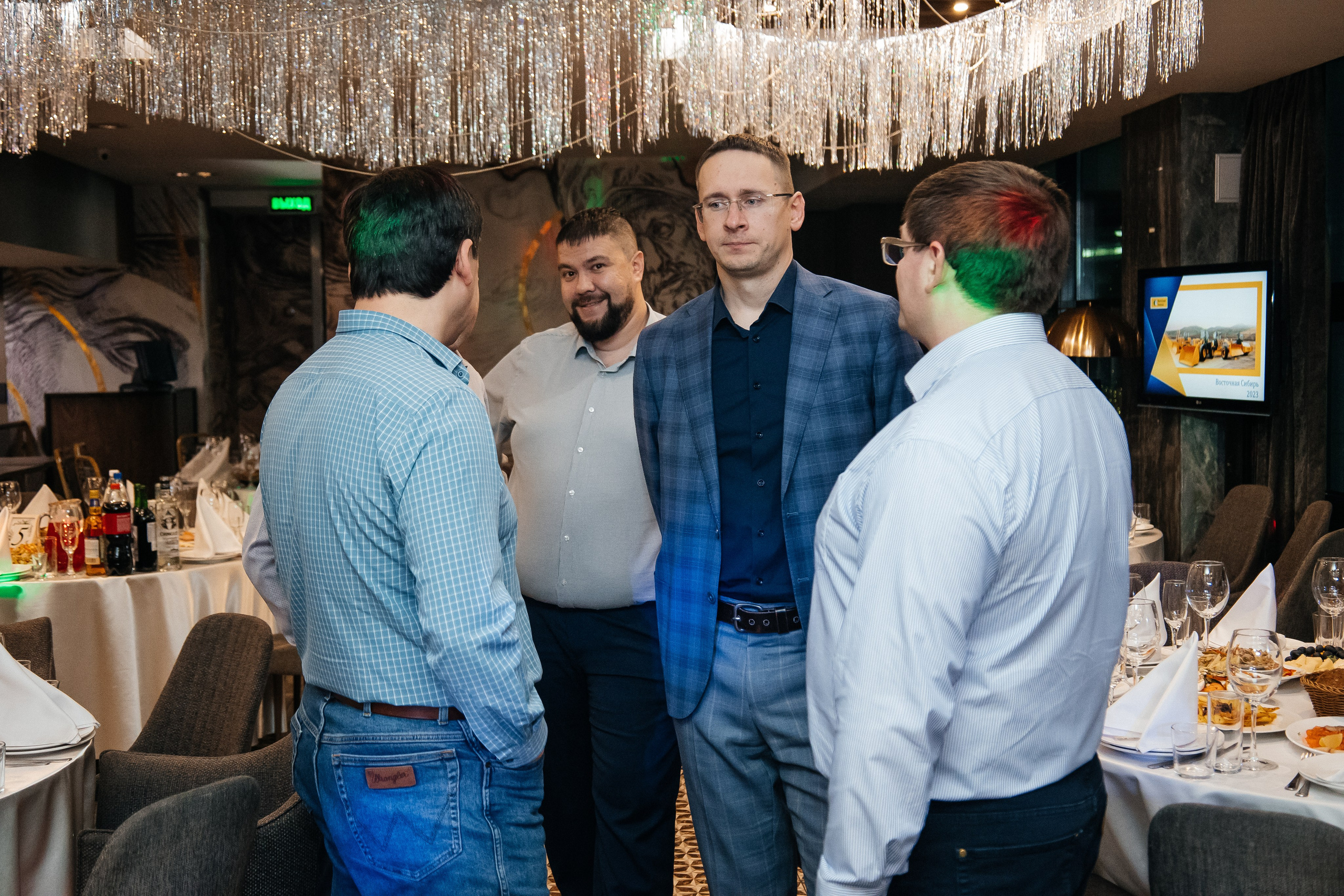 Новогодний корпоратив. Фотограф в Иркутске