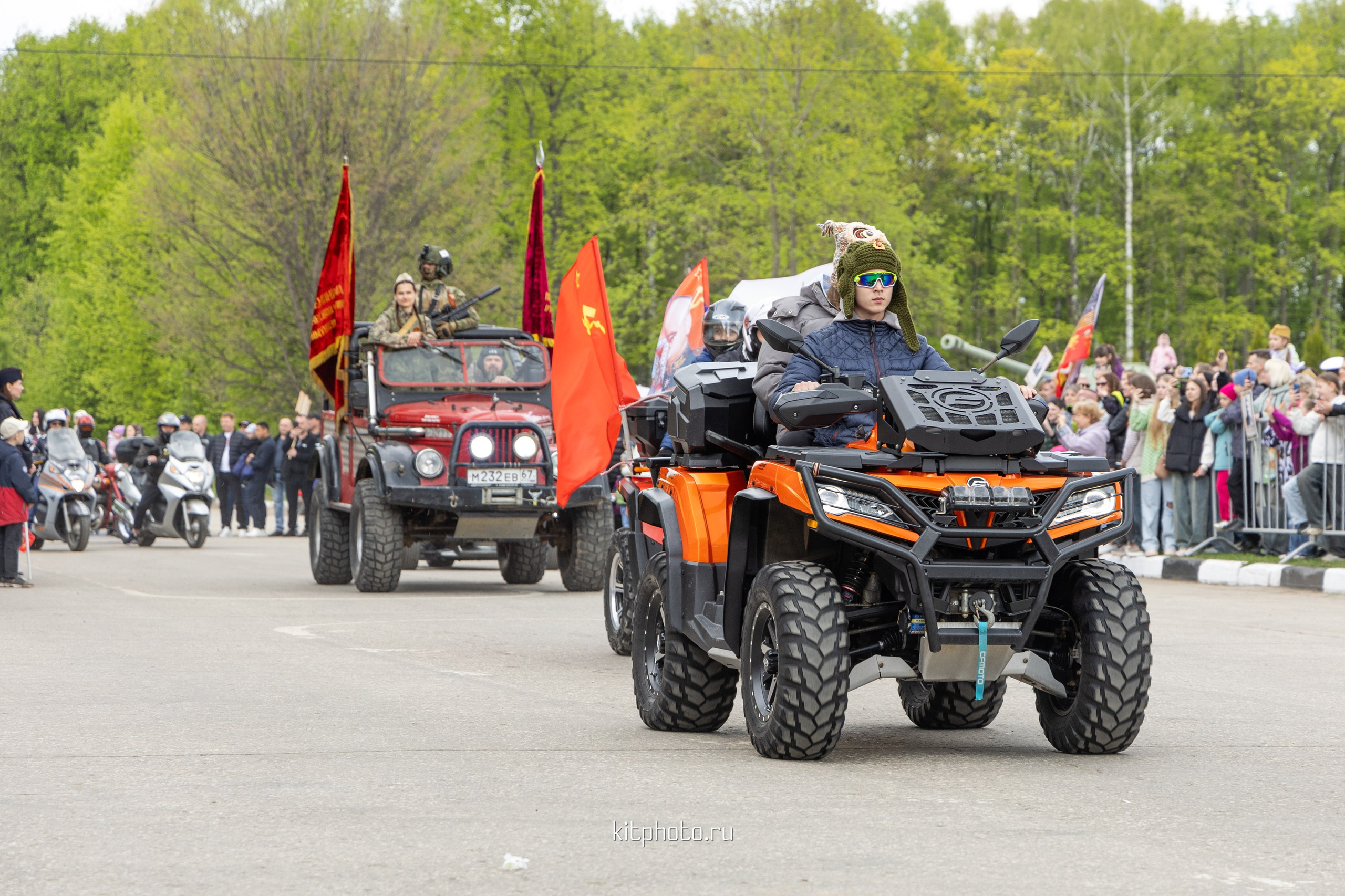 Фотосъёмка Дня Победы 2025 в Городце | Репортаж от KitPhoto. Фотограф Нижний Новгород Мария Китаева