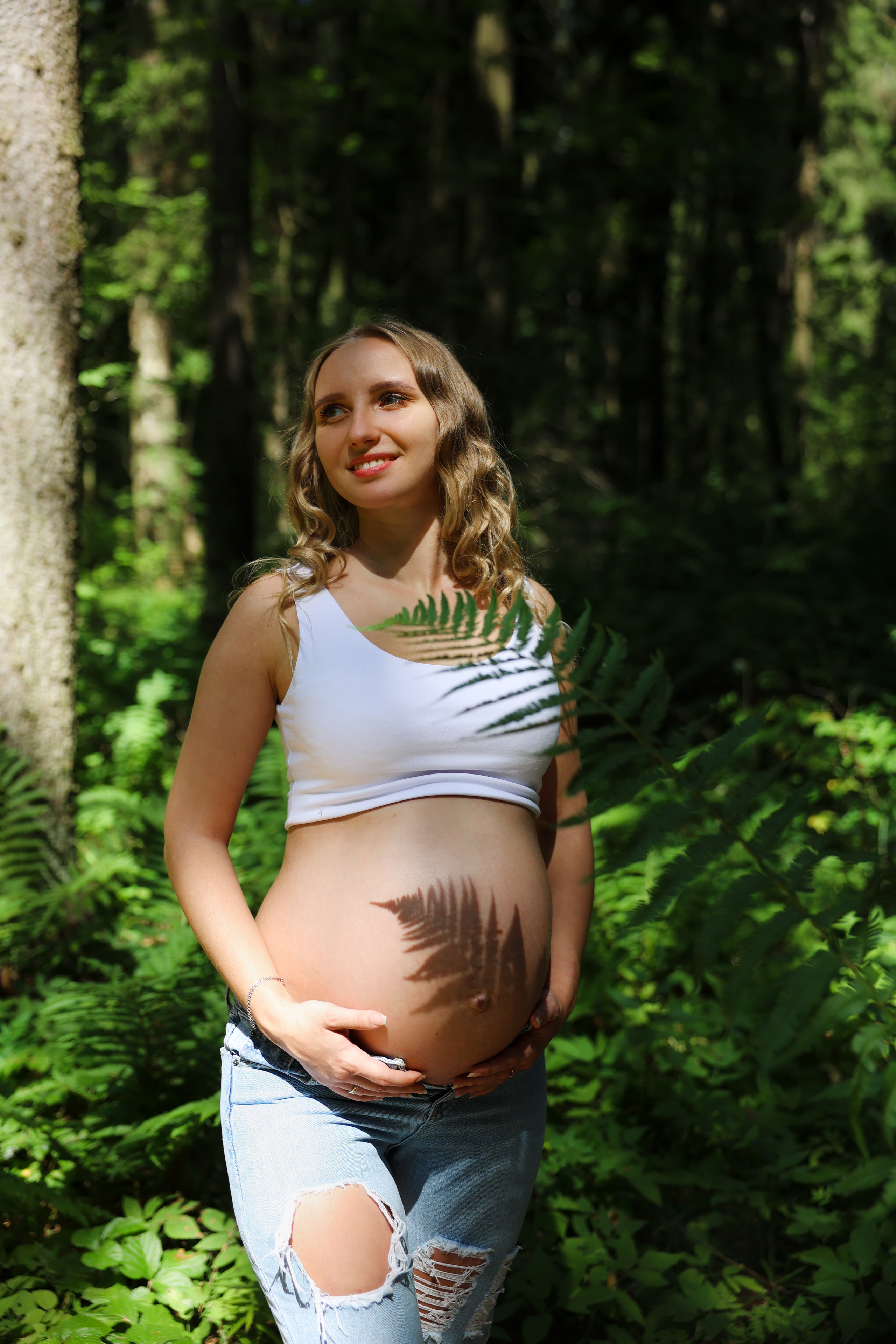 Наташа в лесу. Оксана Ромашкина- семейный и ньюборн фотограф из Москвы