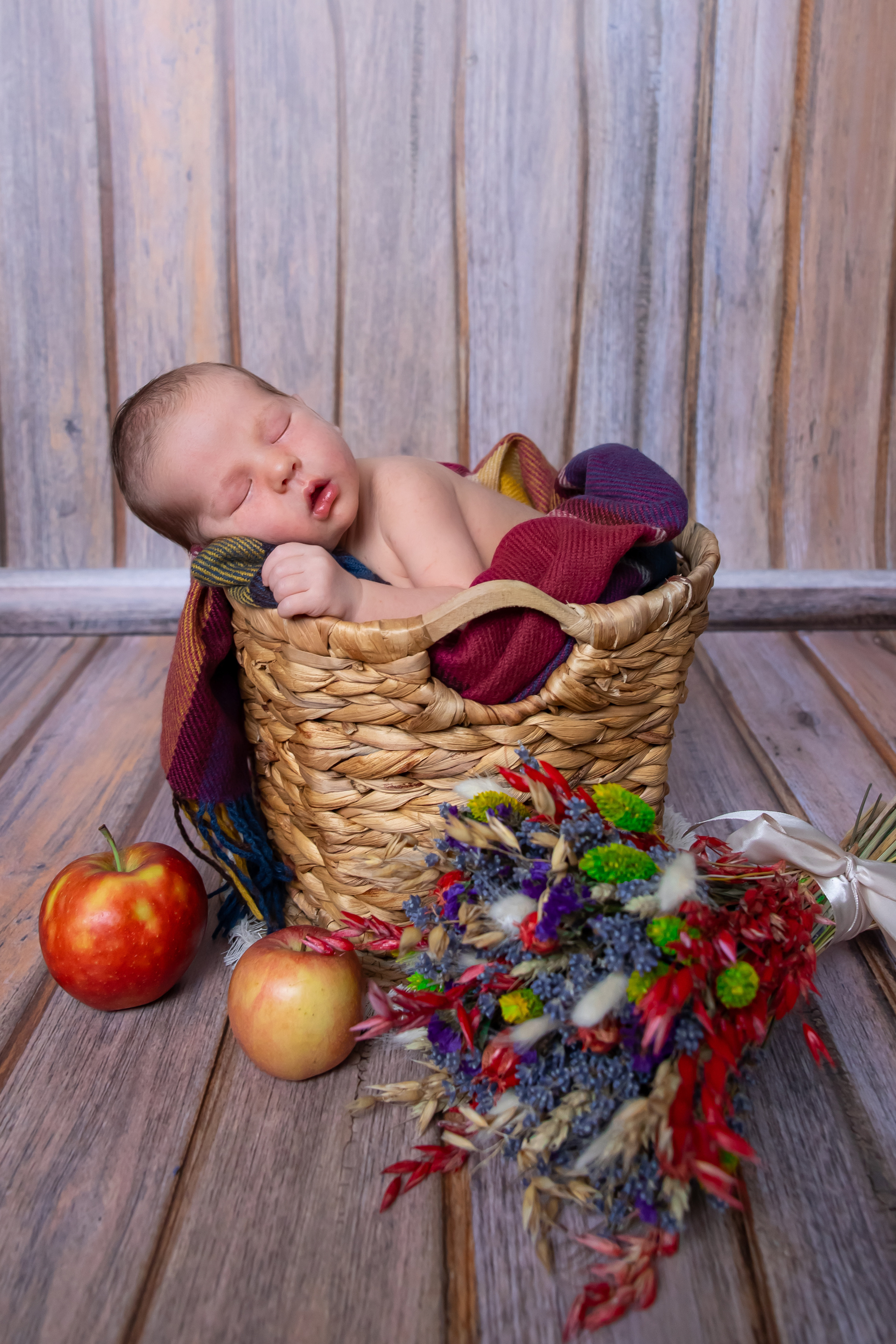 Тимофей Иванович. Оксана Ромашкина- семейный и ньюборн фотограф из Москвы