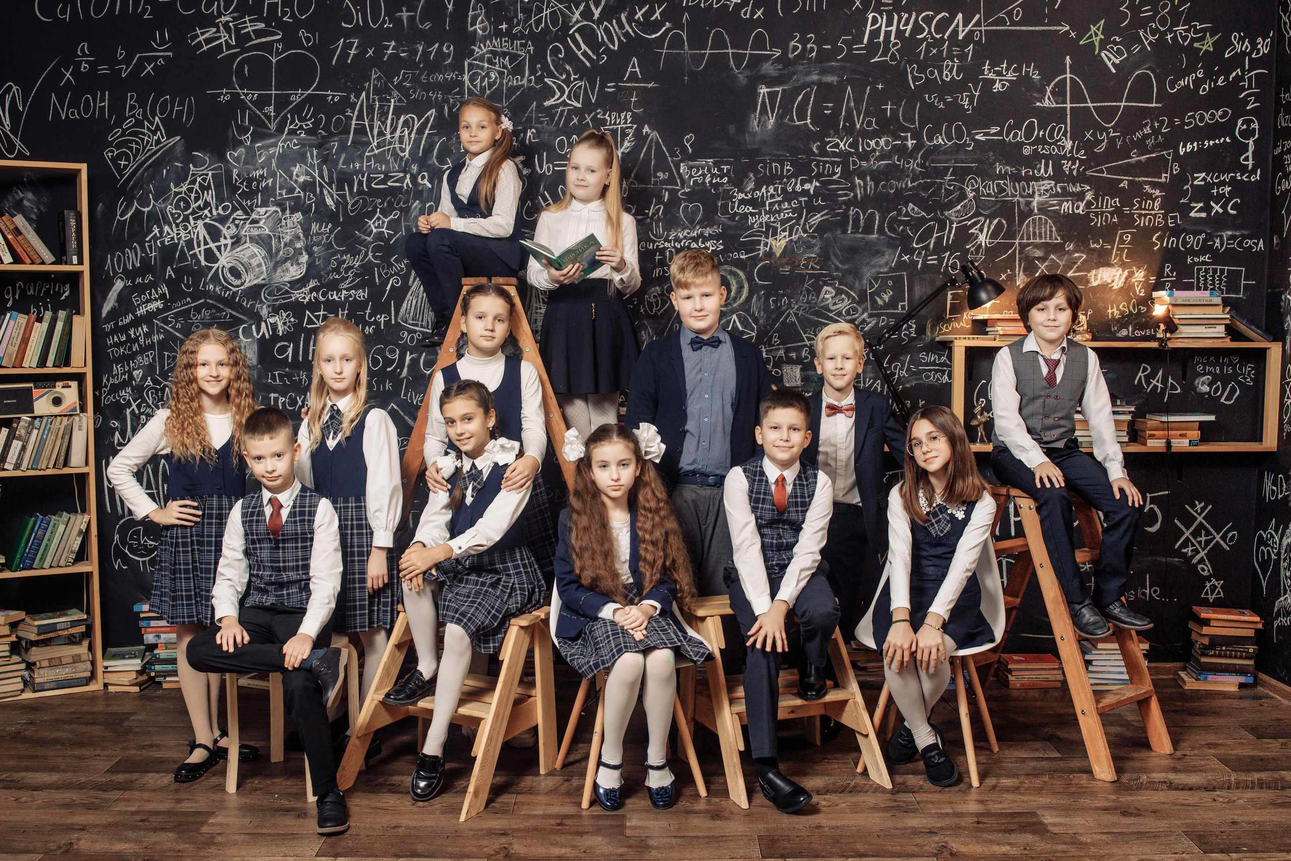 4 класс. Студия школьной фотографии в Твери. Выпускные альбомы в Твери