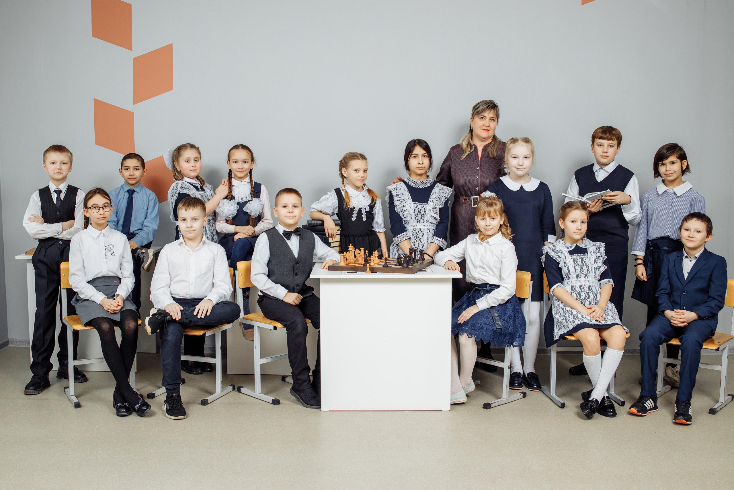 4 класс. Студия школьной фотографии в Твери. Выпускные альбомы в Твери