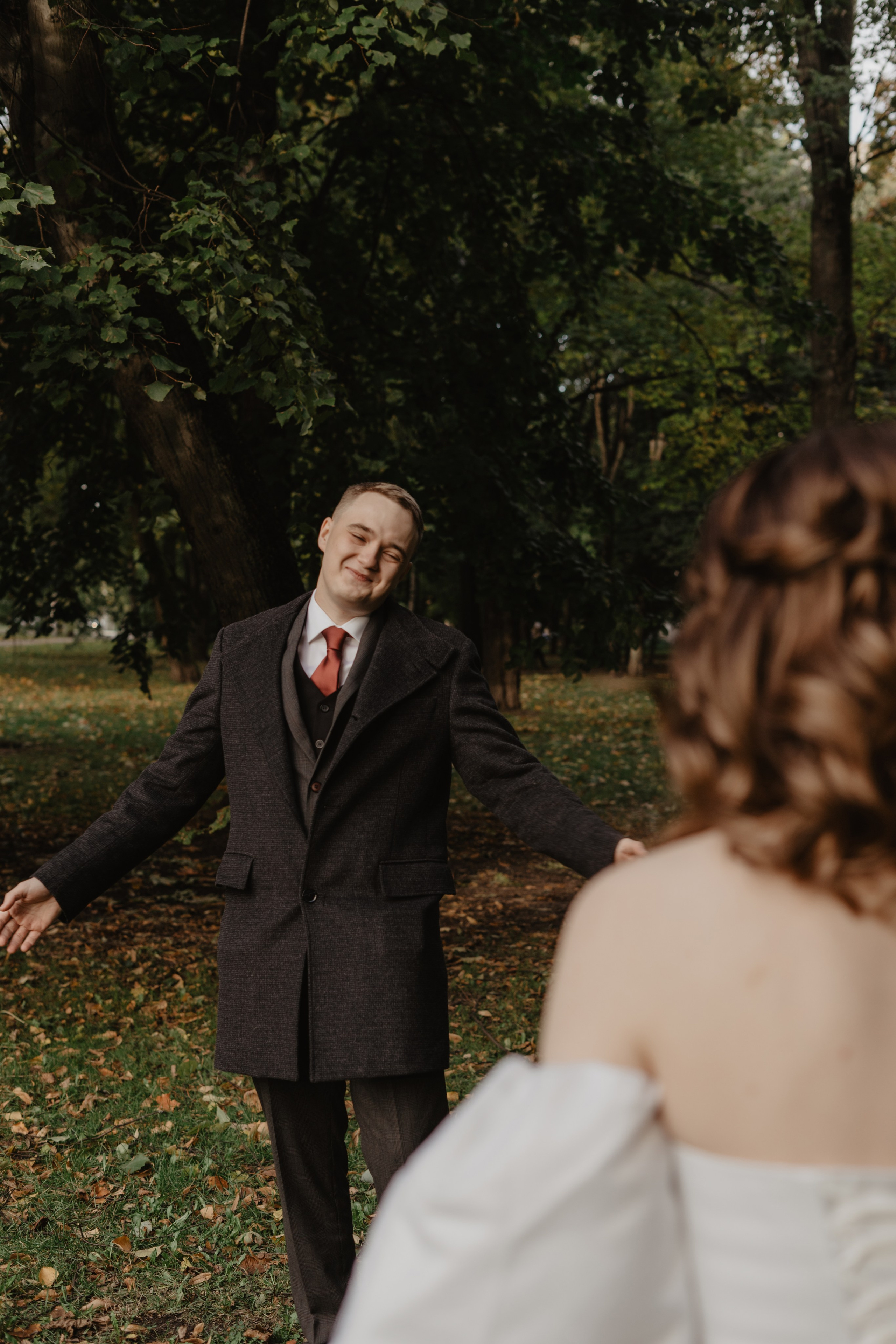 Оксана & Денис | Влюбленные на вокзале. Дина Альбур | Фотограф в Санкт-Петербурге