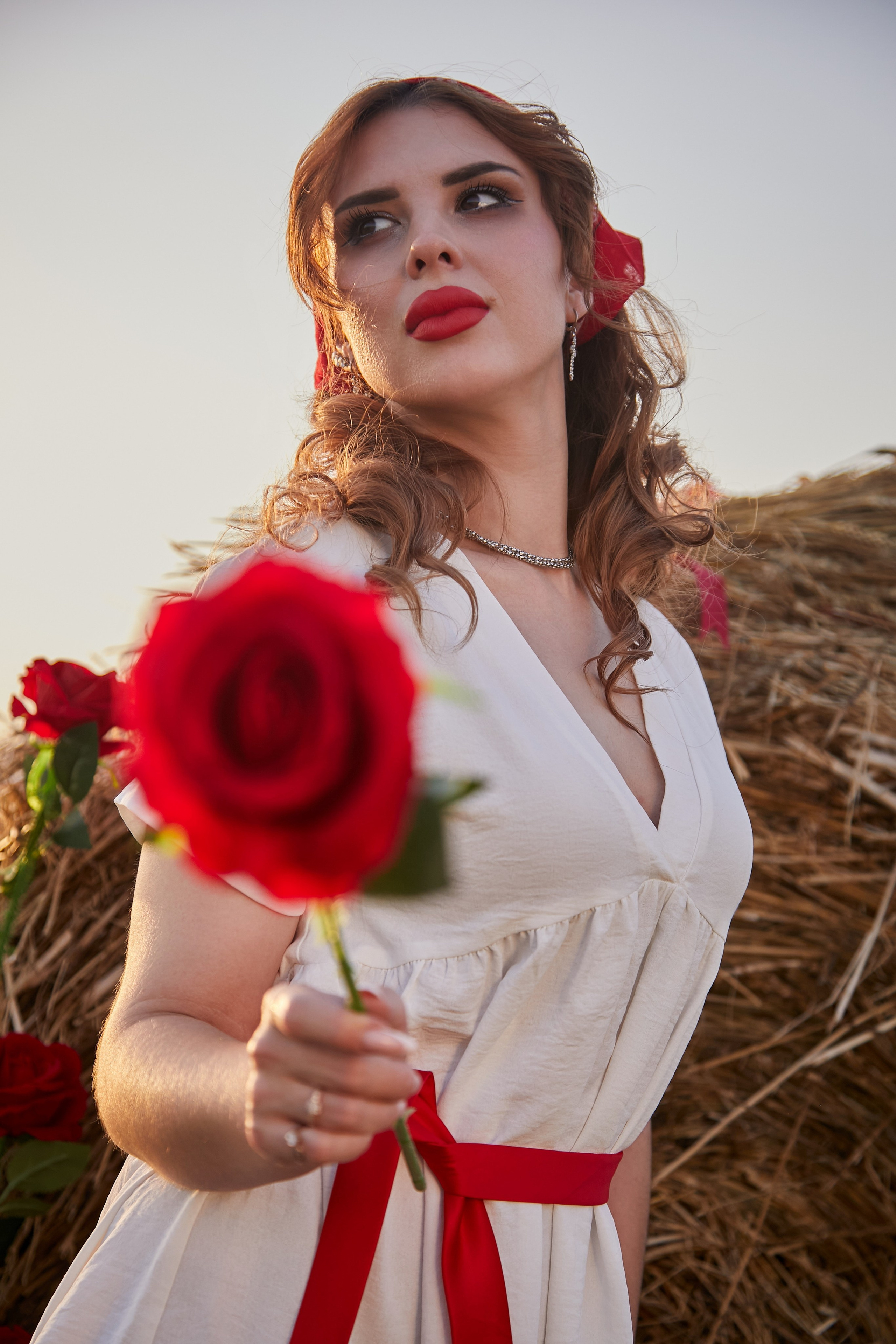«Розы в соломе». Свадебный и креативный фотограф в ЮФО и МСК