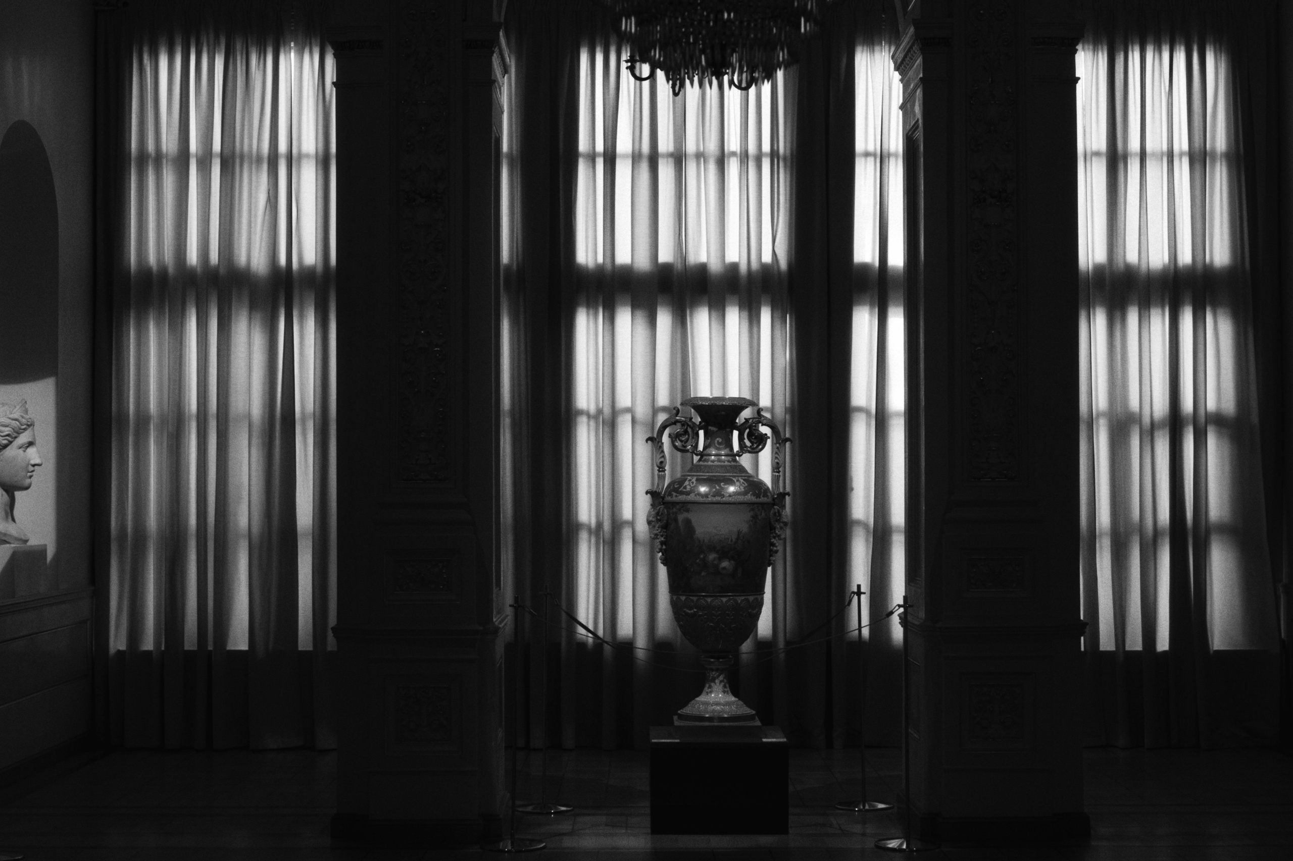 Faberge / Saint-Peterburg, Russia SS25. Фотограф Юрин Евгений