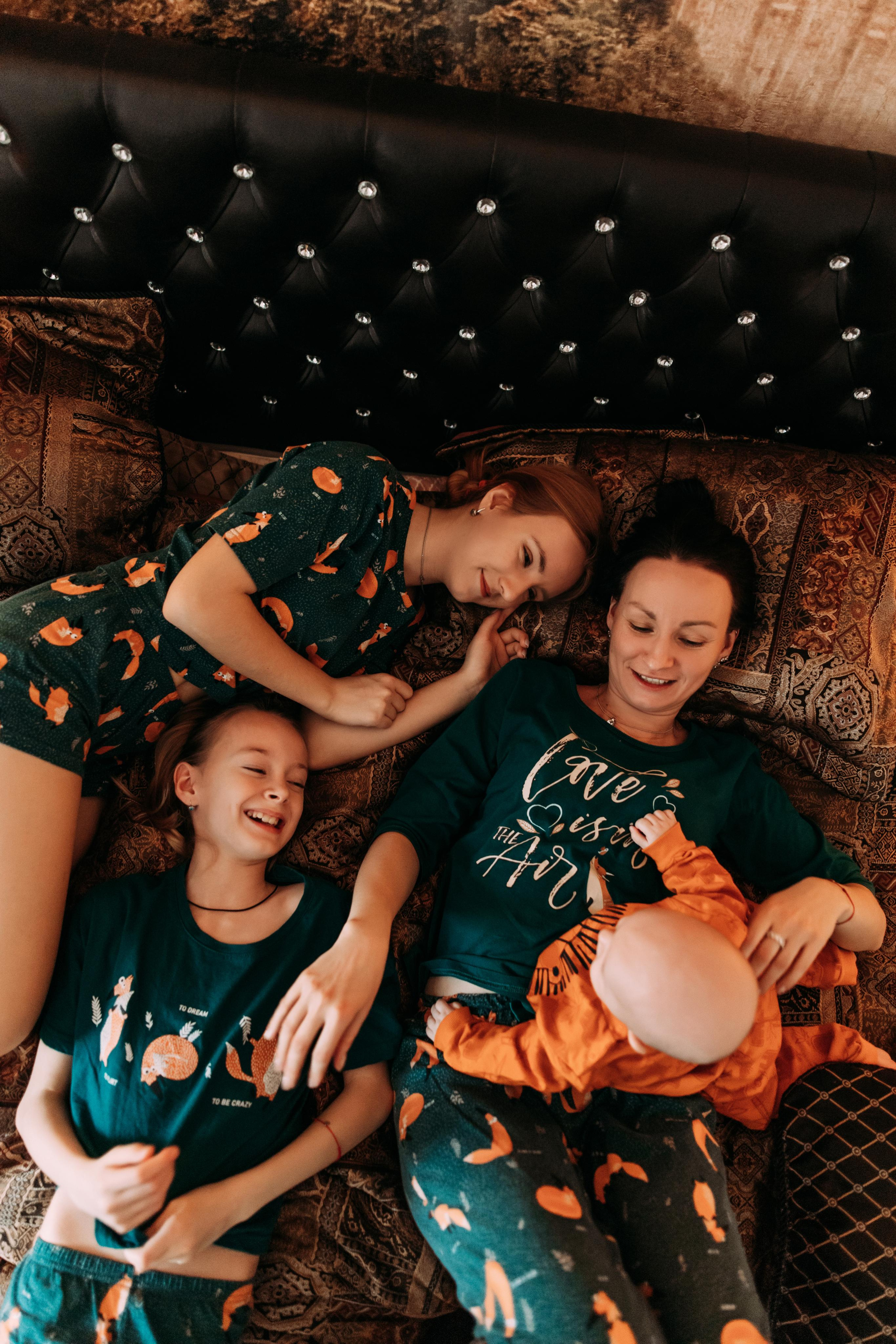 Екатерина, Василий, Настя, Люся и Василиса. Семейный фотограф и детский фотограф в Волгограде Алеся Бутакова — дет