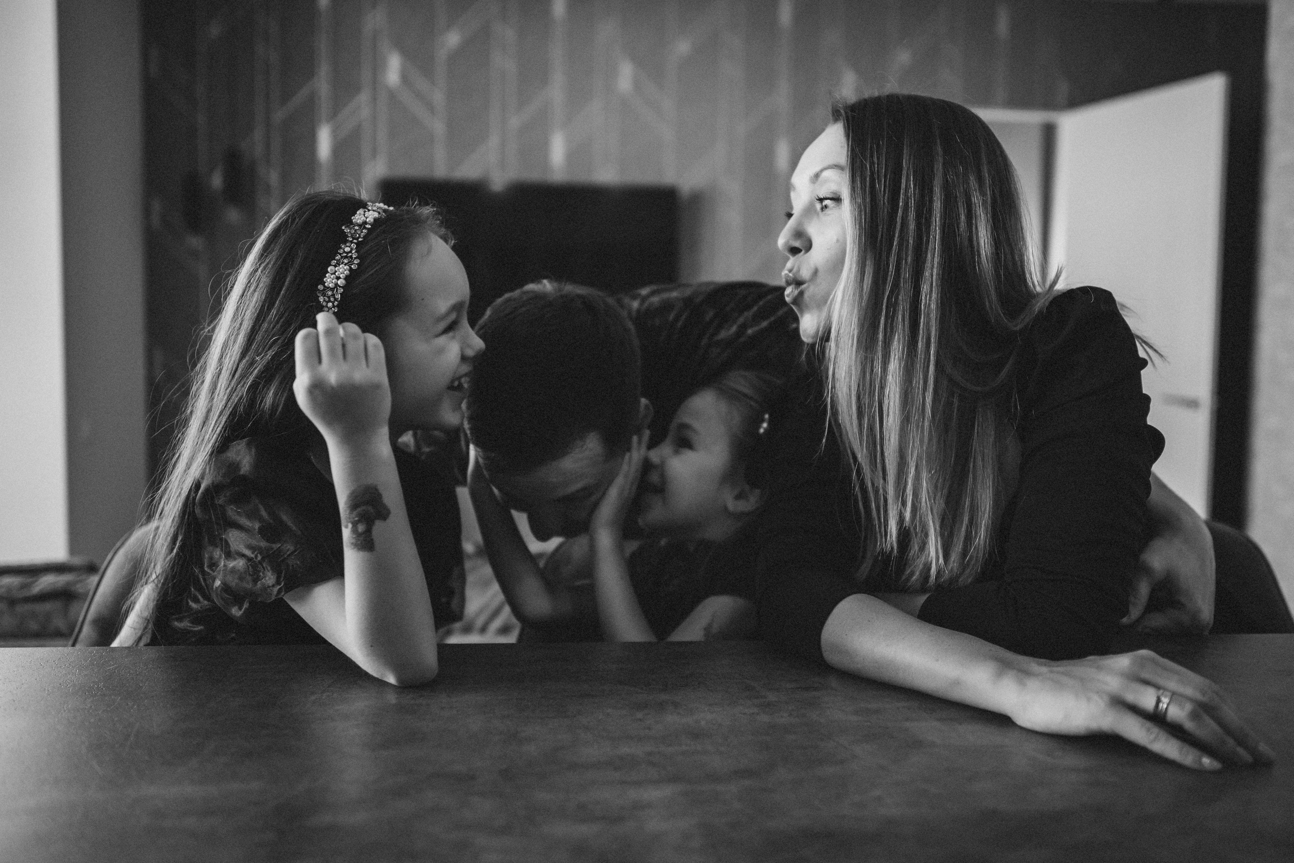 Екатерина, Николай, Ева и София. Семейный фотограф и детский фотограф в Волгограде Алеся Бутакова — дет