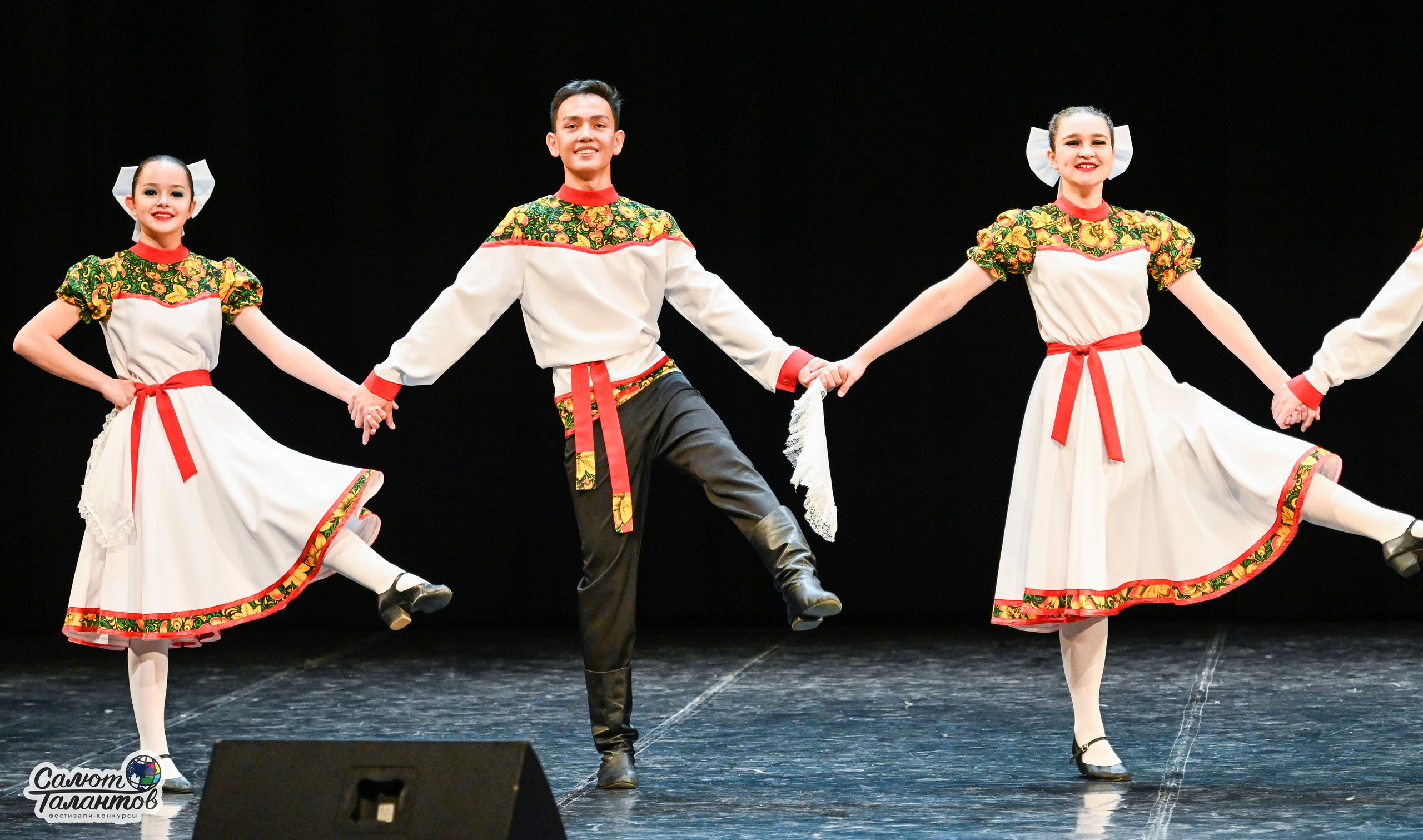 31.10.2024 6-й Международный Творческий Фестиваль-Конкурс «СЕРДЦЕ УРАЛА» г. Екб. Медиастудия Фото Концепт