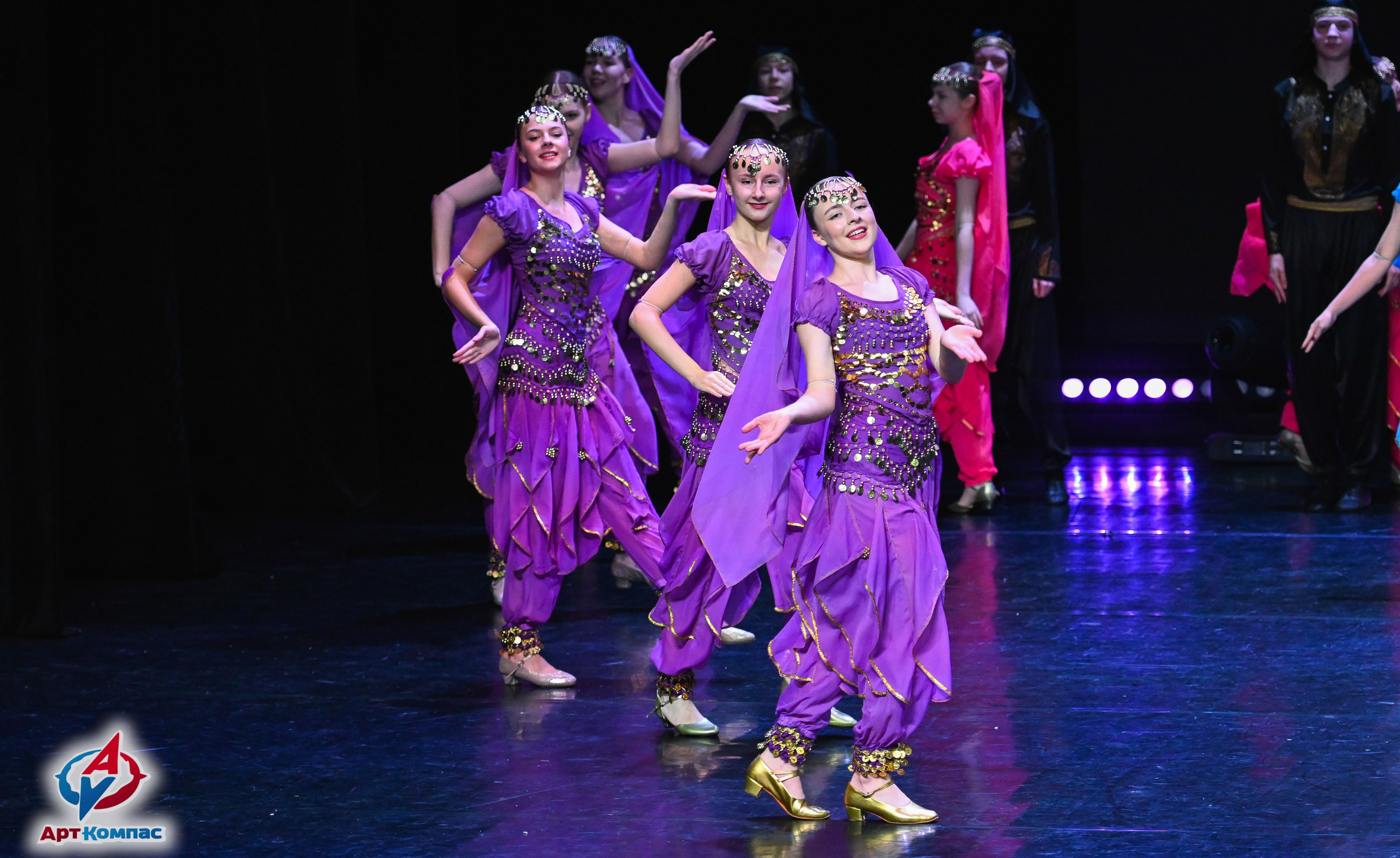 08.12.2025 Всероссийский конкурс хореографического искусства «Призвание Артист» г. Светлогорск. Медиастудия Фото Концепт