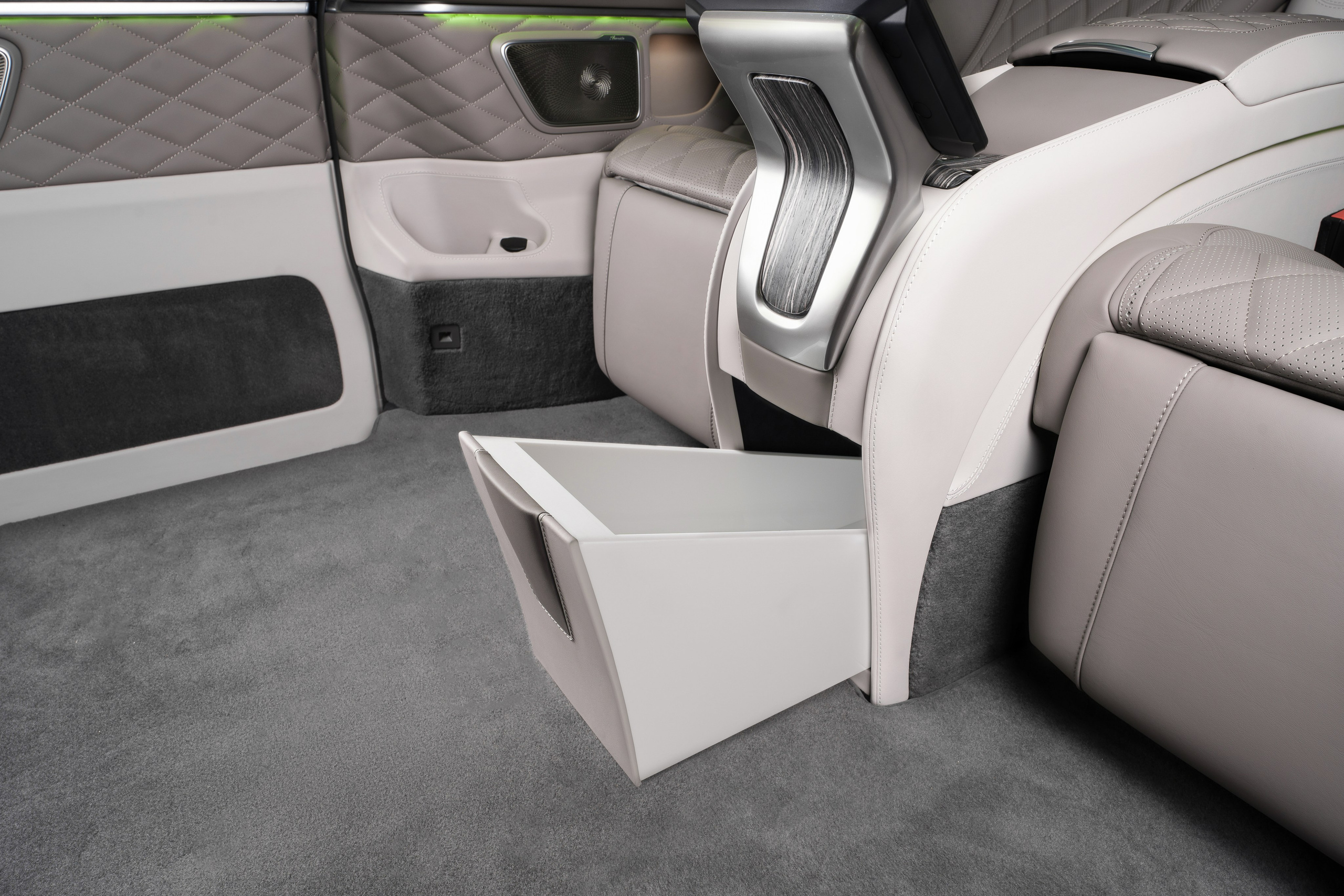 MB V-class. Фотограф Светлана Усова