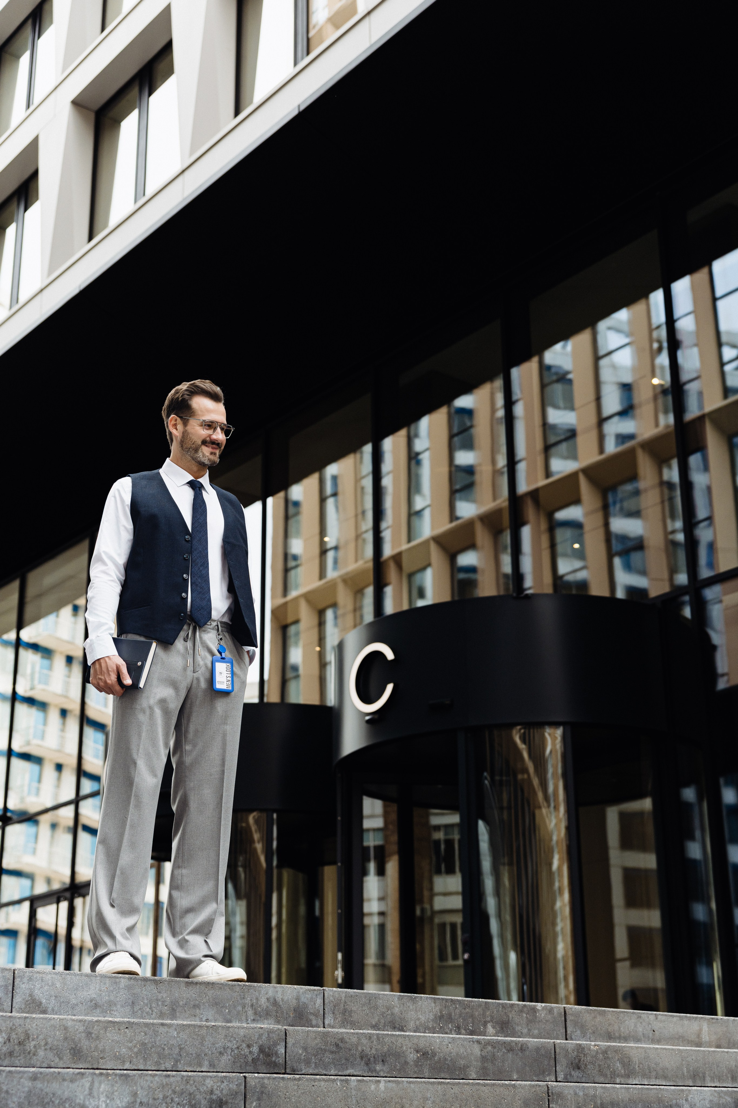 MENSLOOKSTORE. Костя Жуков — фотограф в Москве