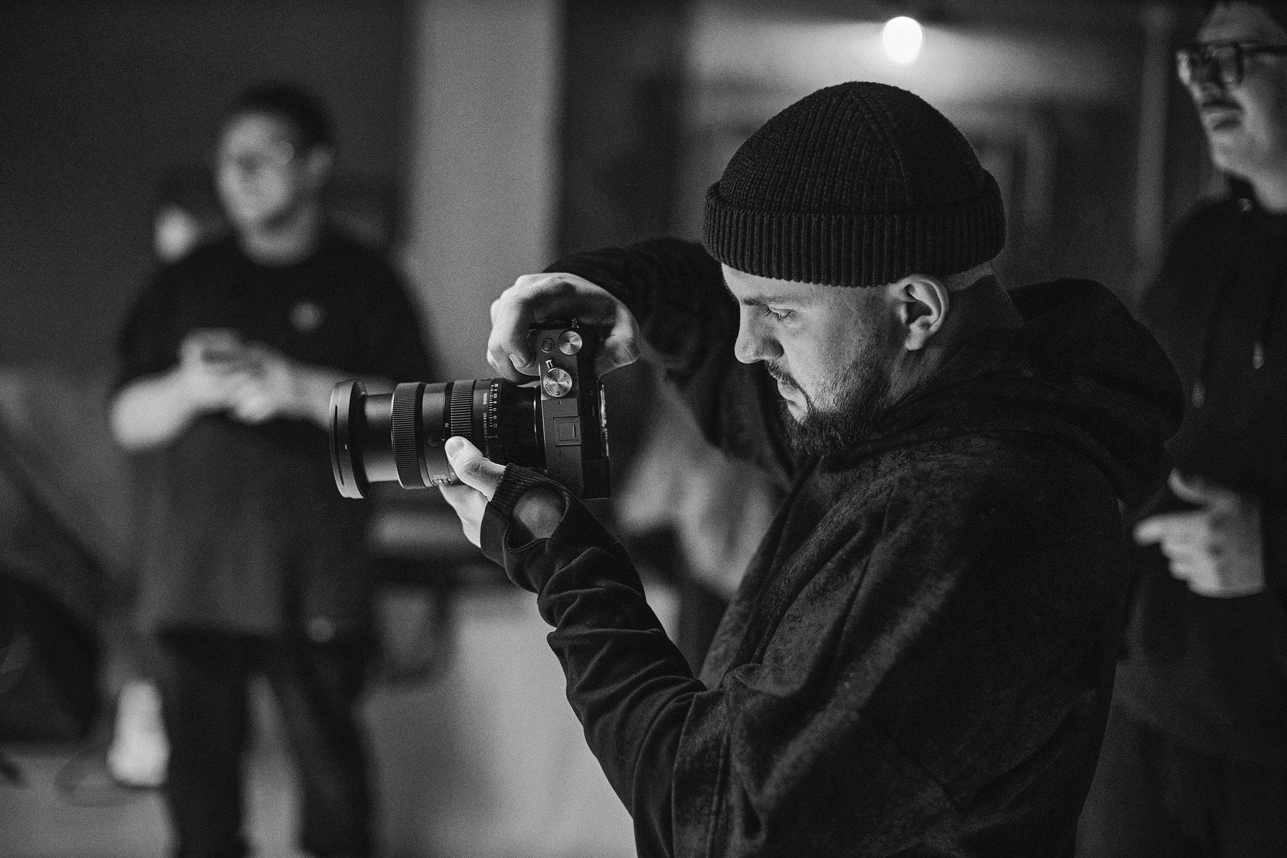 Бэкстейдж концептуальной съёмки фотографа Дмитрия Раймона, каллиграфа Антона Рейтара и персонального тренера фитнес-клуба Байрама Алоева. Фотосессия в Efimov Studio. Портретный фотограф во Владивостоке Сергей Ефимов. #СергейЕфимовФото