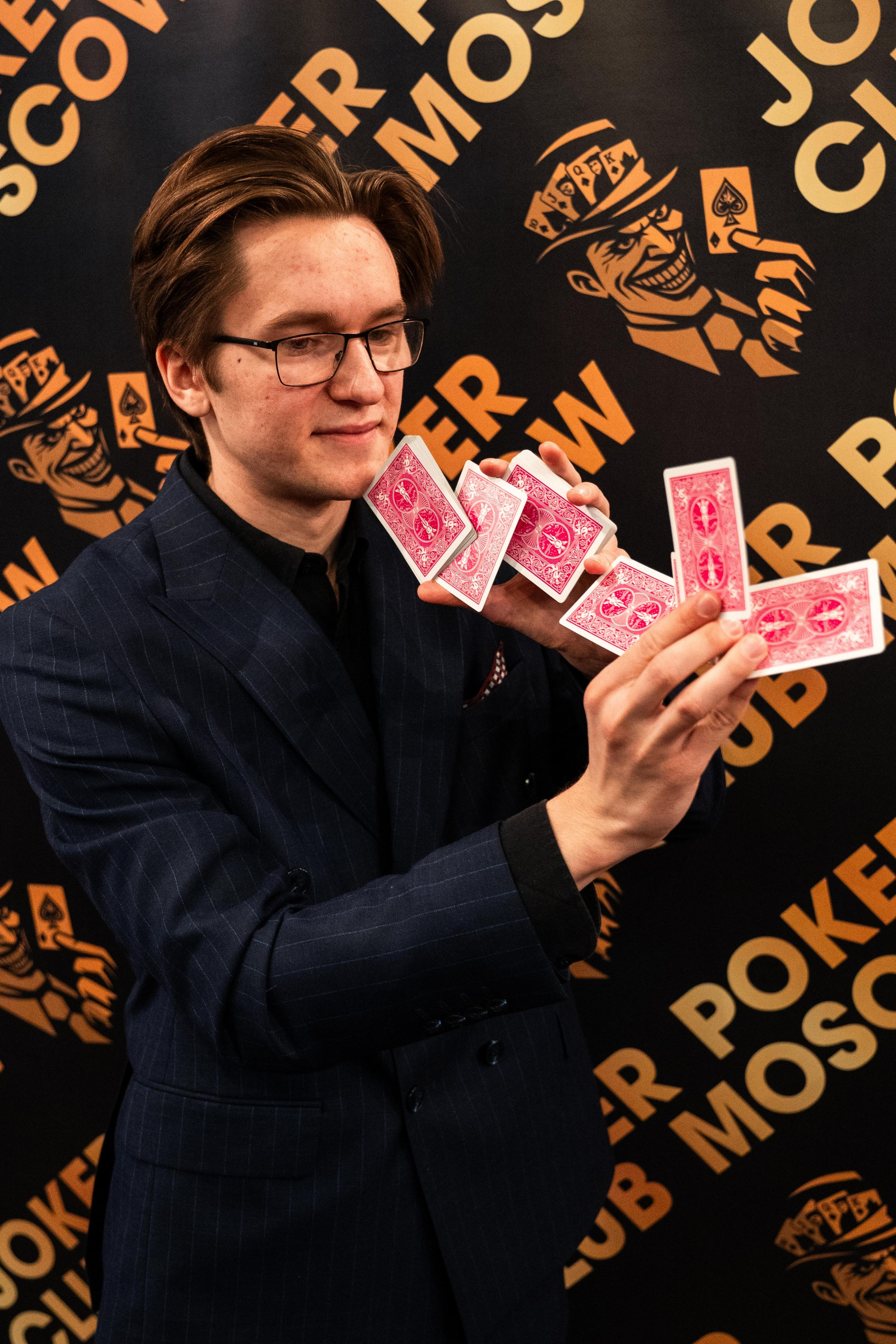 Joker Poker Club 01.03.2026. Коммерческий и художественный фотограф и видеограф в Москве Арсений Тургенев