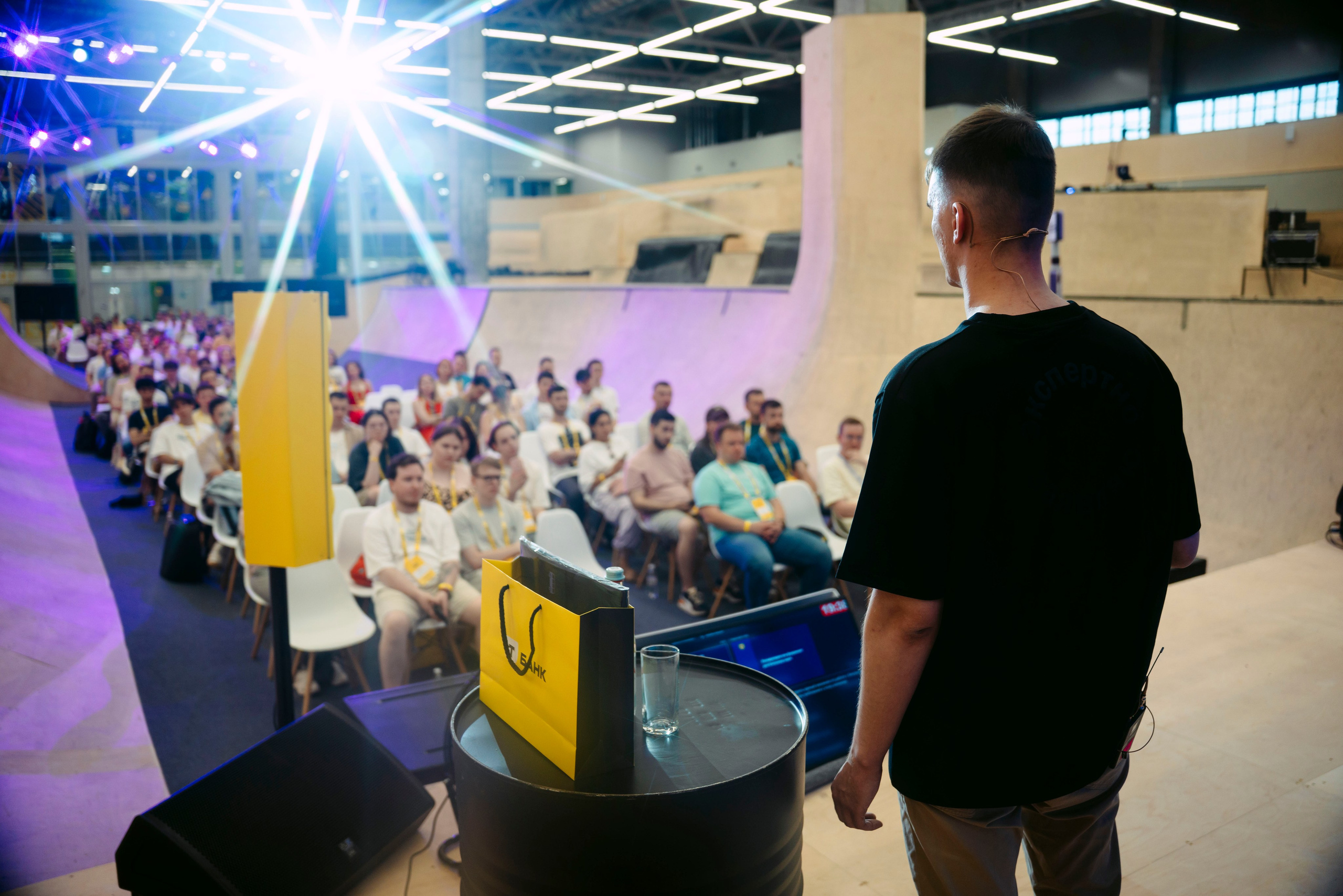 Т-Банк. Сезон кода / 2025. Саша Копылов, фотограф в Казани