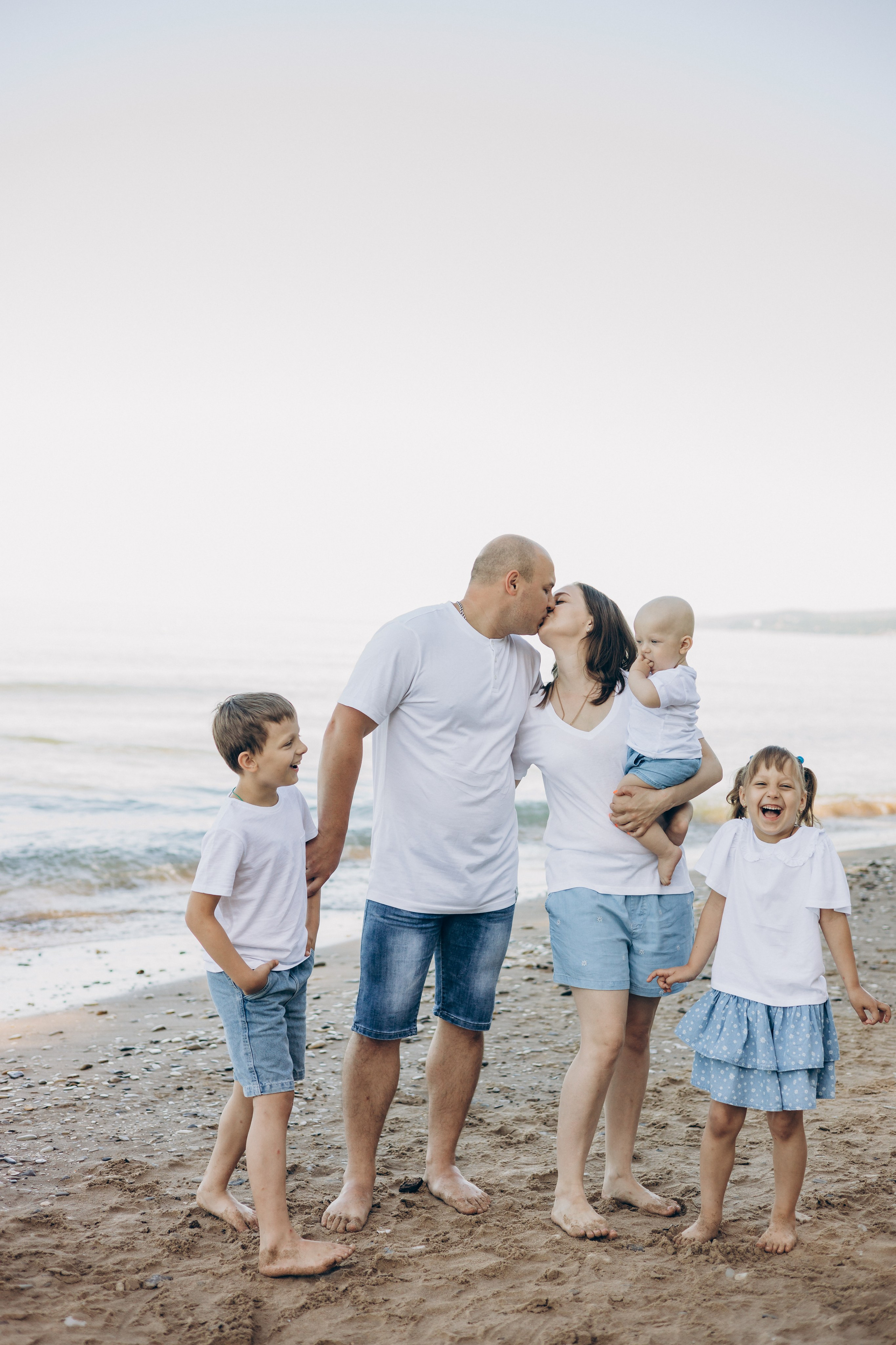 Сергей, Мария, Марк, Кира и Герман