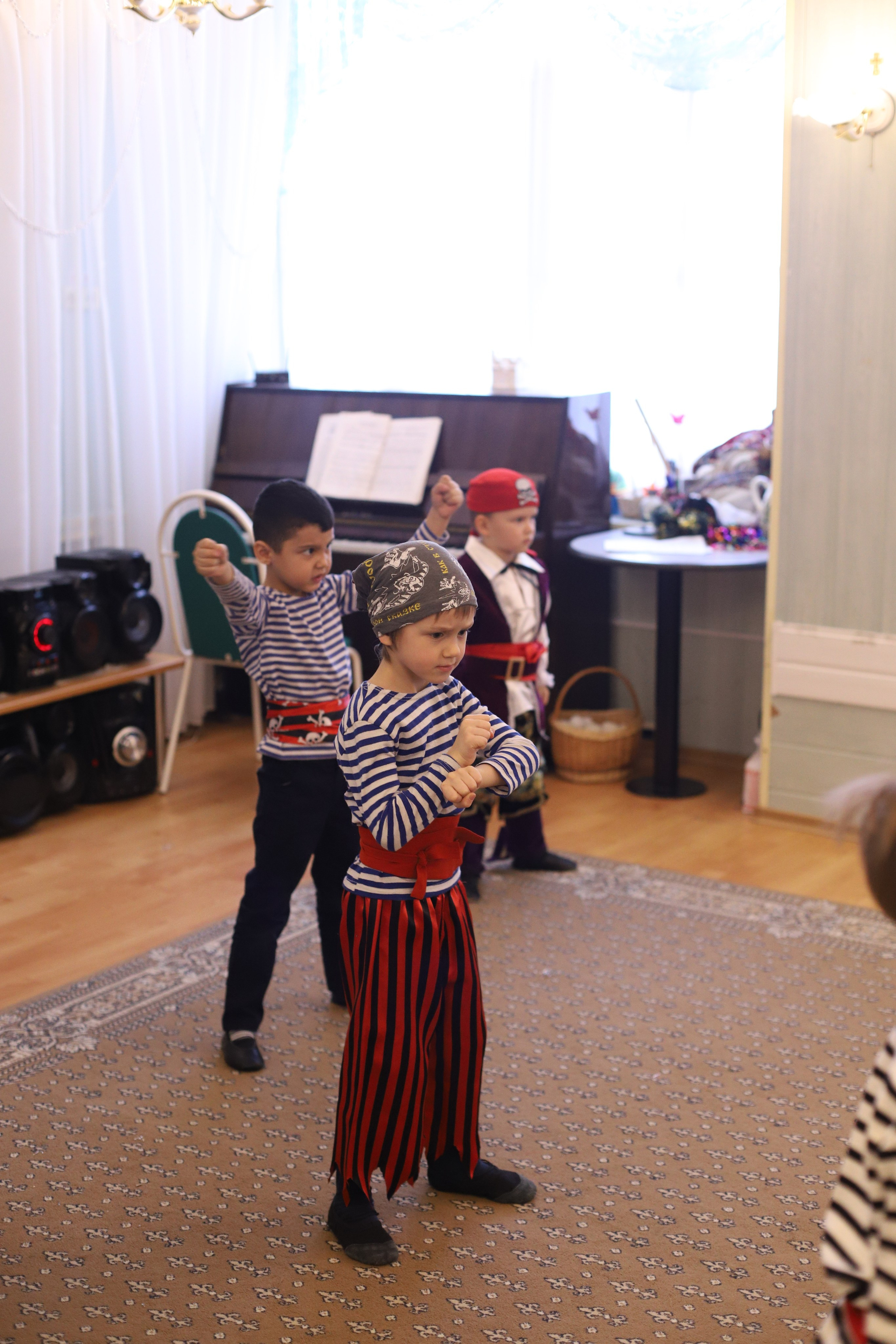 Новогодний утренник. Ilopavlova_ph