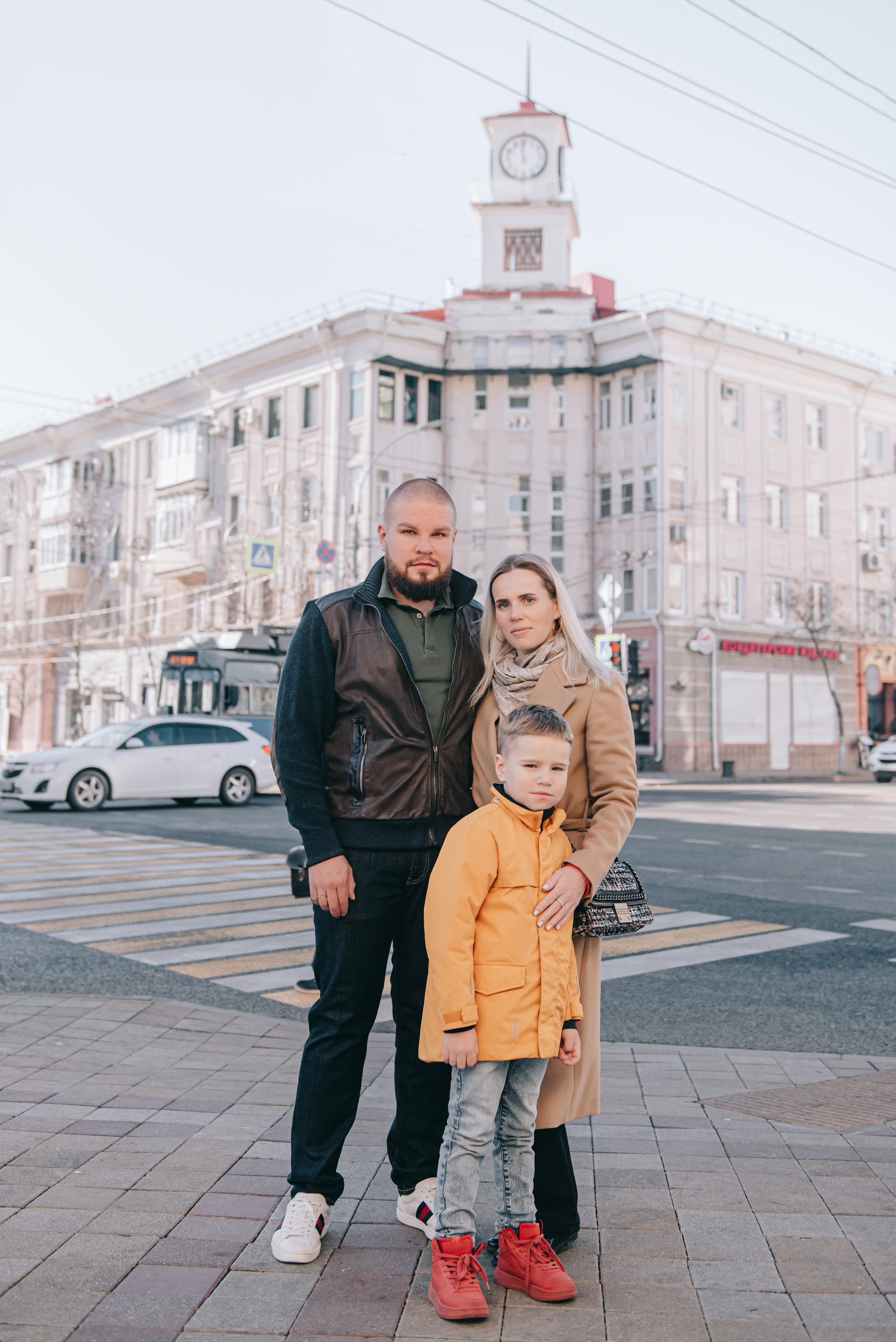 Семейная новогодняя фотосъемка Рябовых. Фотограф в Краснодаре Зеленкина Дарья