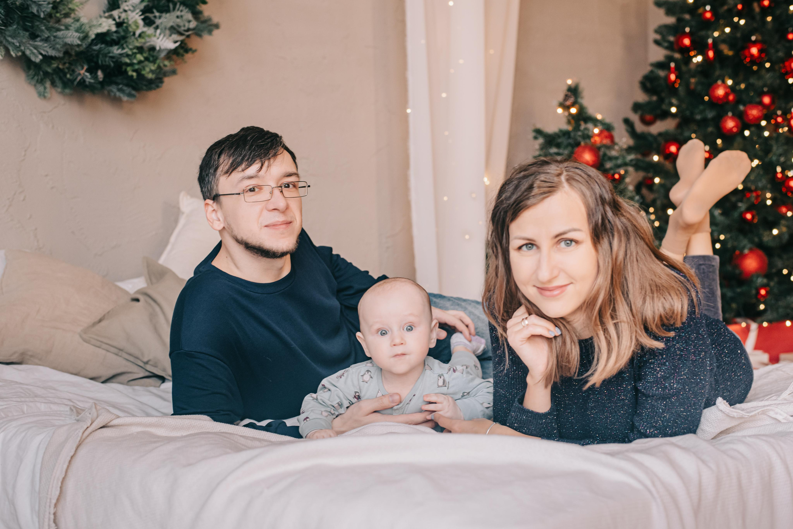 Семейная новогодняя фотосъемка Васильевых. Фотограф в Краснодаре Зеленкина Дарья