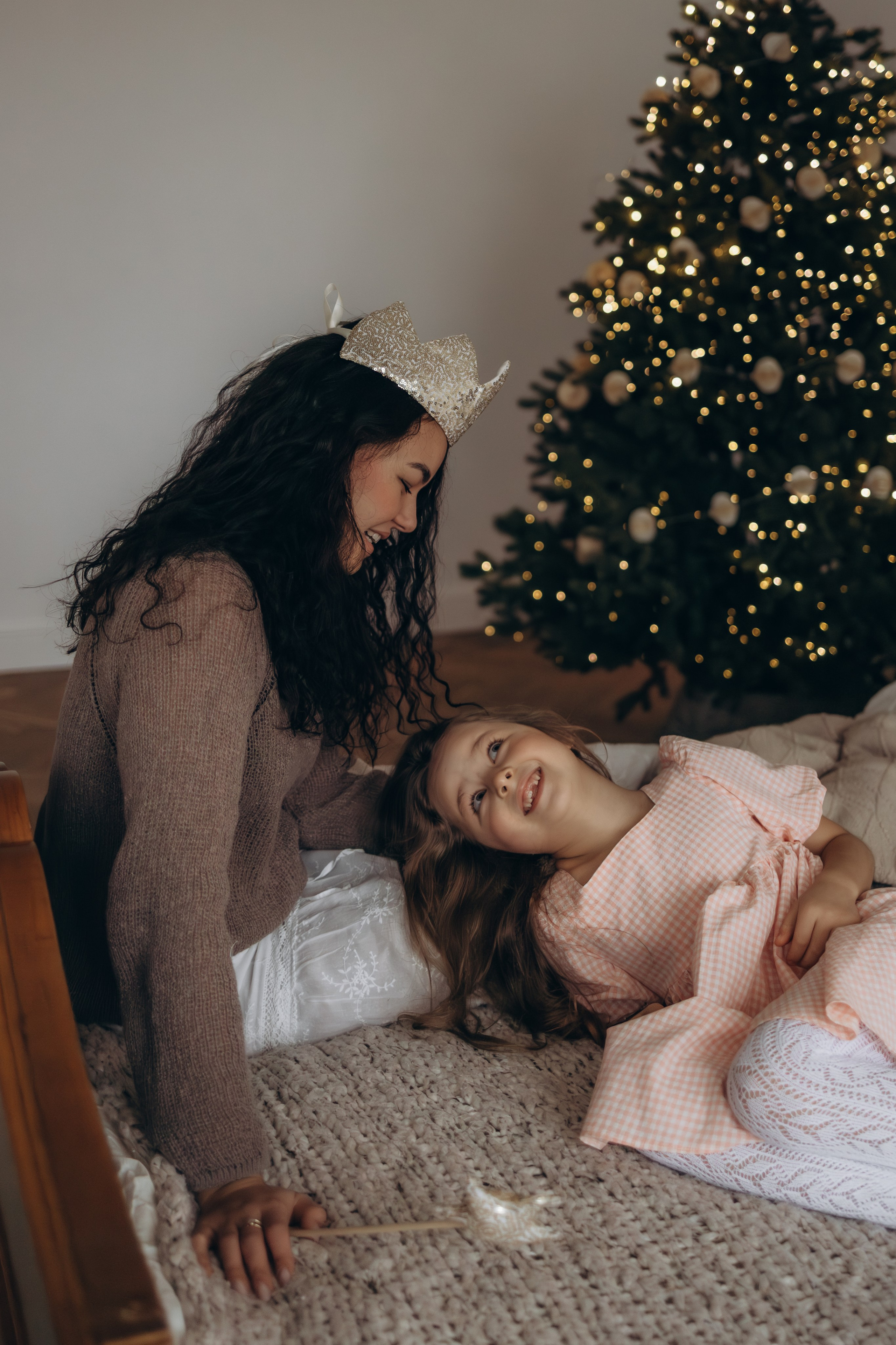 Мамочка и доченька в студии, г. Обнинск (Калужская обл.). Надежда Стар семейный и церковный фотограф в Жукове и Калужской области