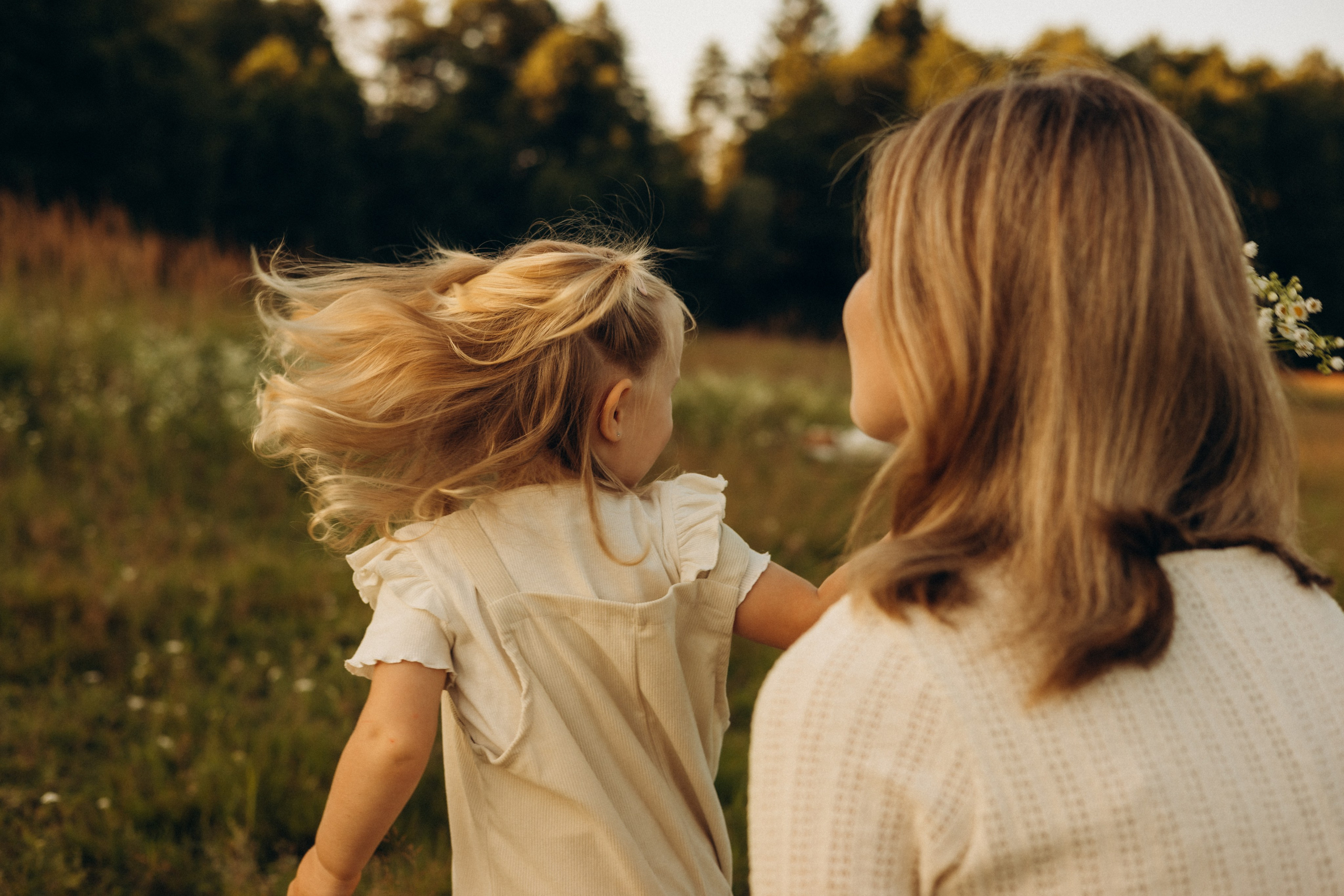 Мамочка и дочка (27.07.2025) г. Жуков (Калужская обл.). Надежда Стар семейный и церковный фотограф в Жукове и Калужской области