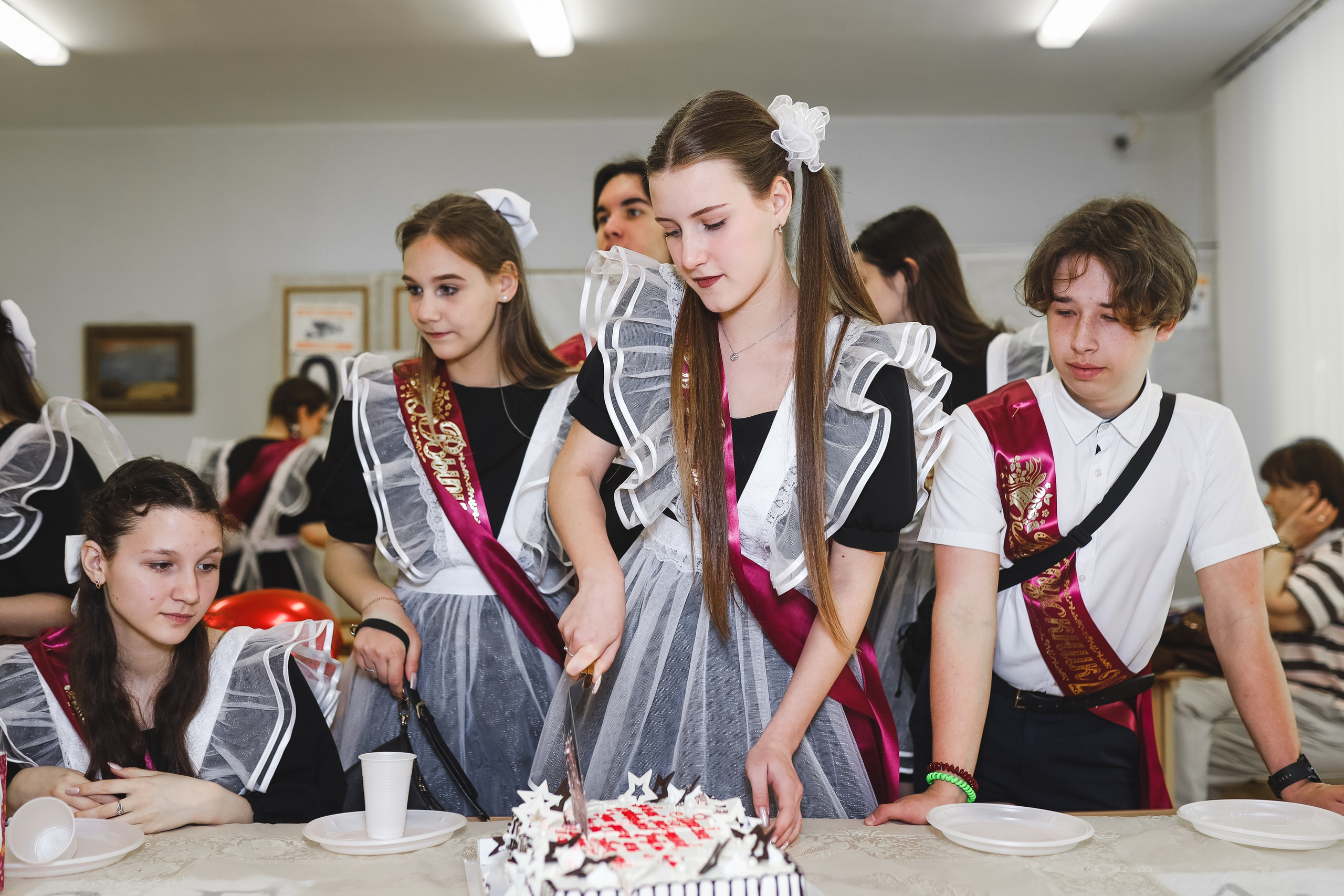 Последний звонок, фотосъемка в Севастополе. Фотограф в Севастополе и в Крыму