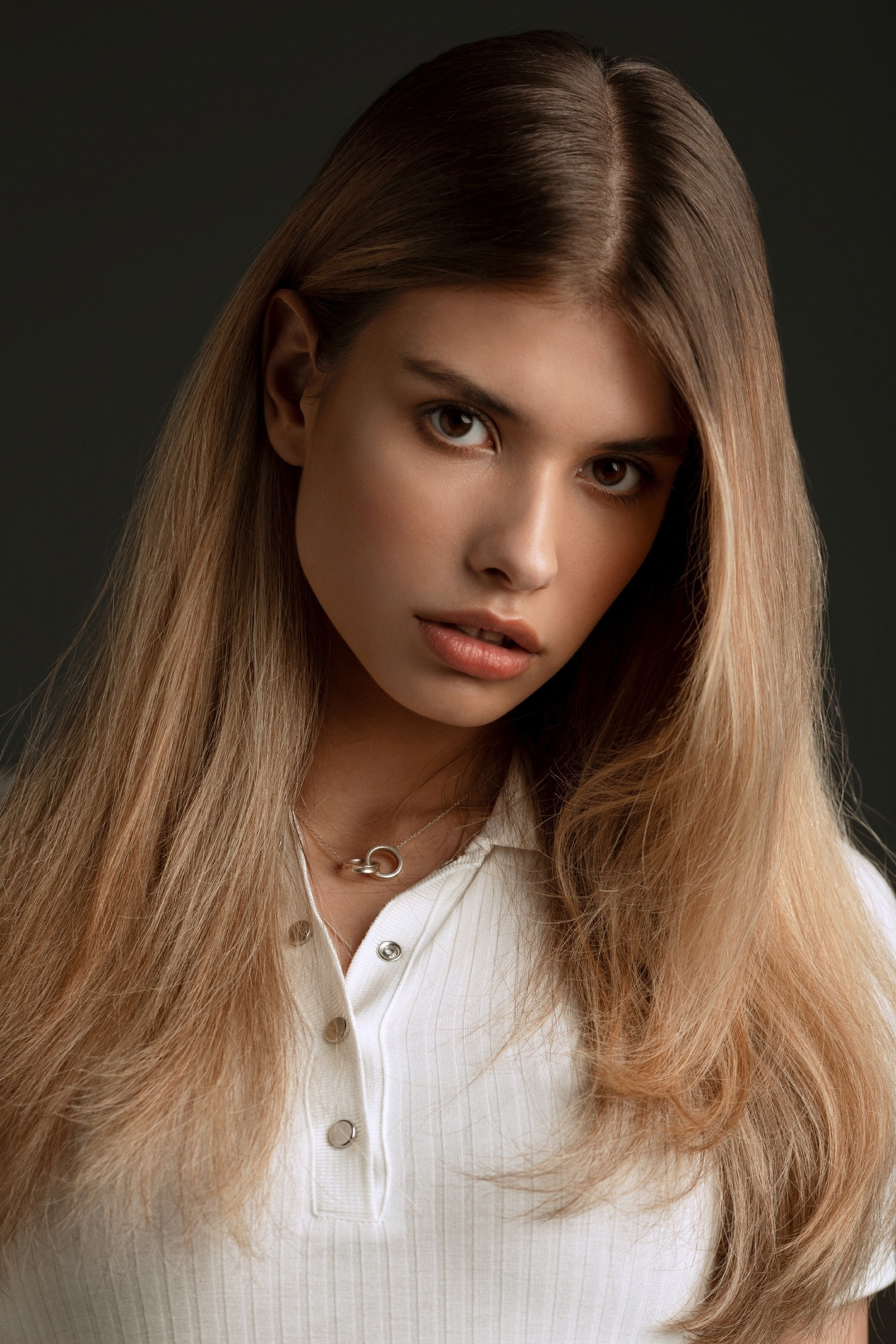 Model tests. Portrait and business photographer in Moscow Andrey Nikolsky