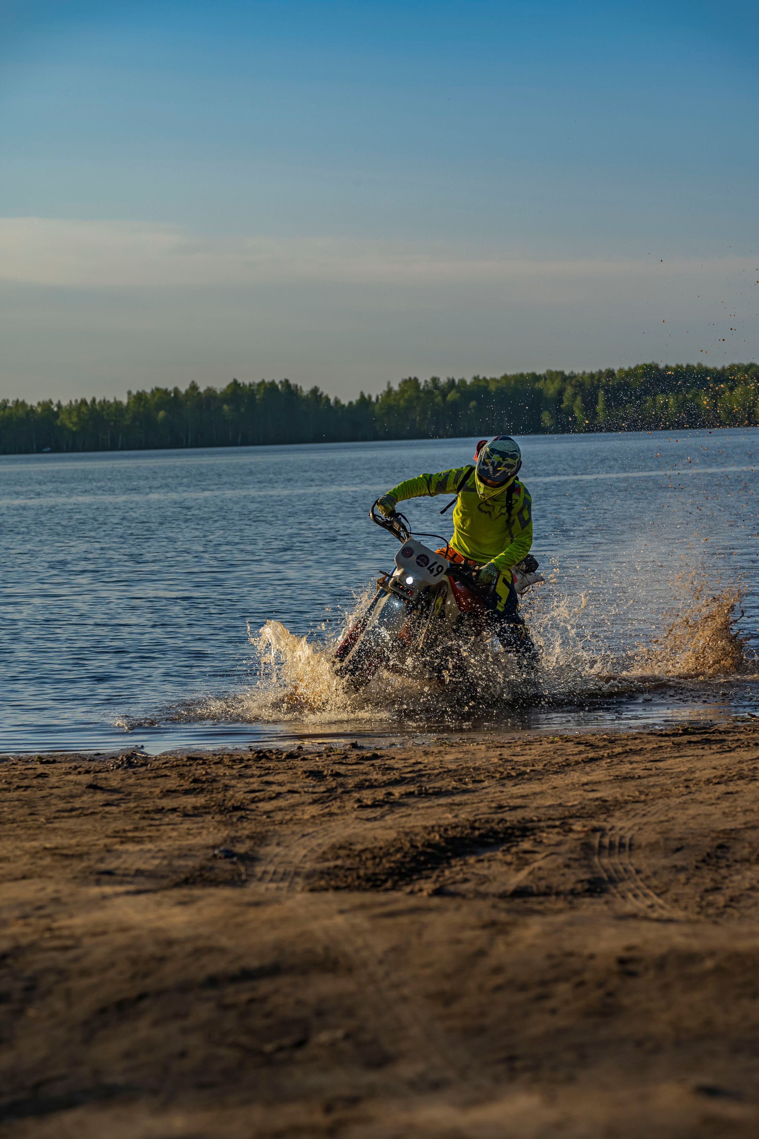 Владимир. Графический дизайнер Илья Левченко